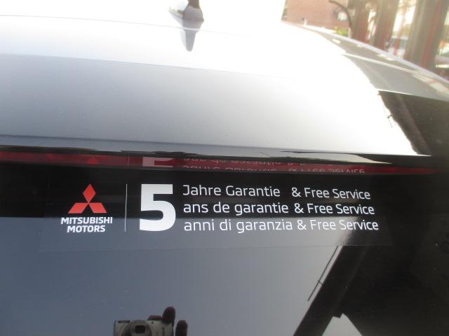 MITSUBISHI Colt 1.6 HEV Intense-image-11