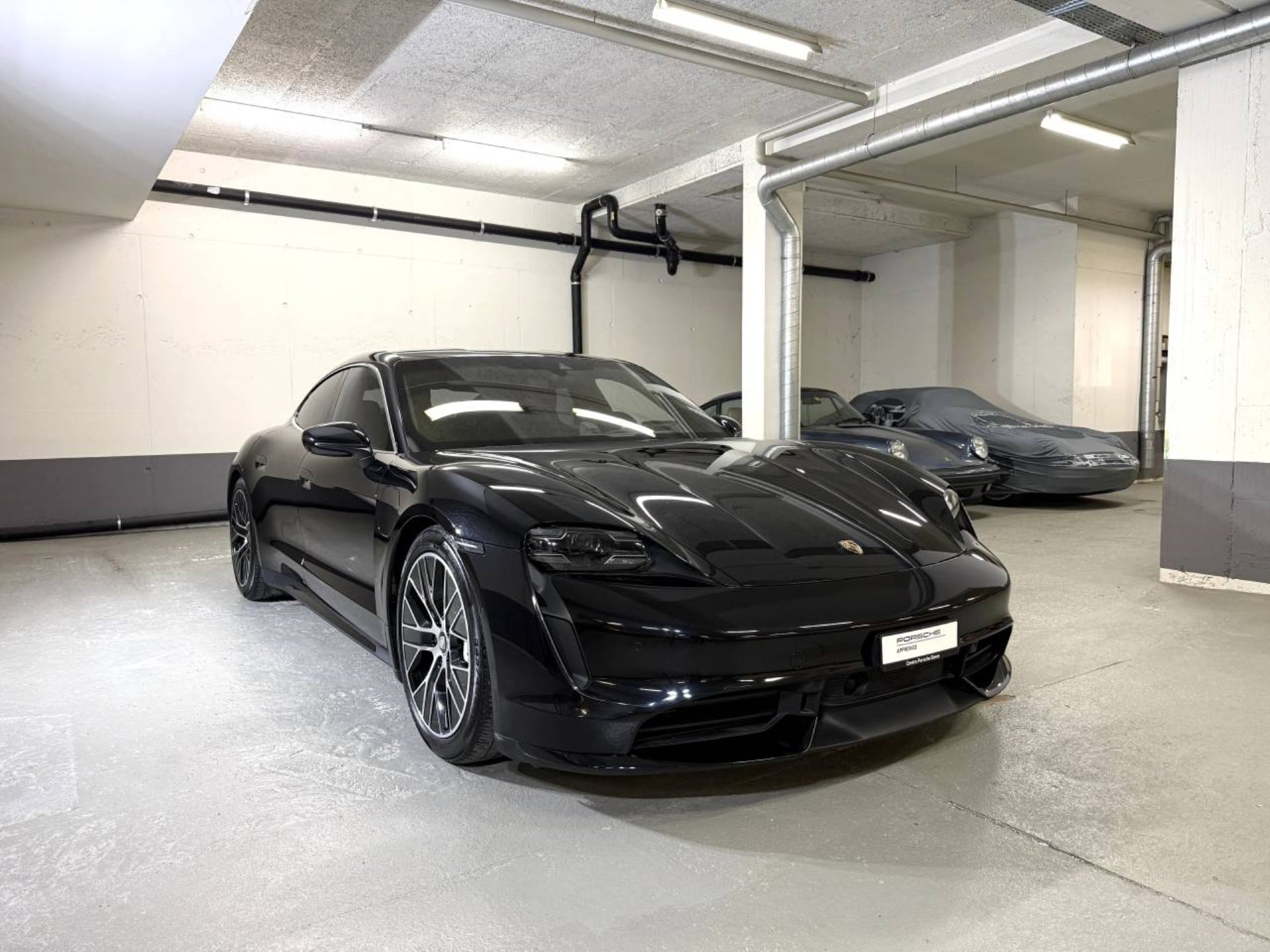 PORSCHE Taycan Turbo-image-7