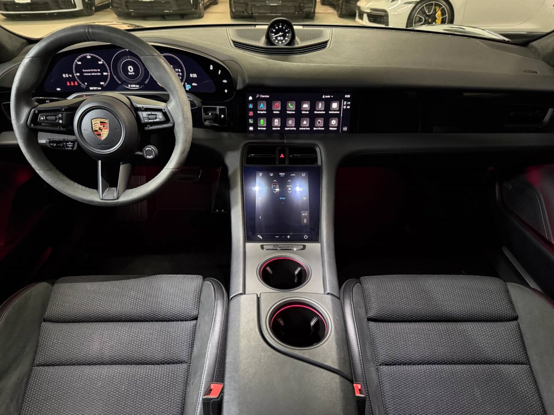 PORSCHE Taycan Turbo-image-11