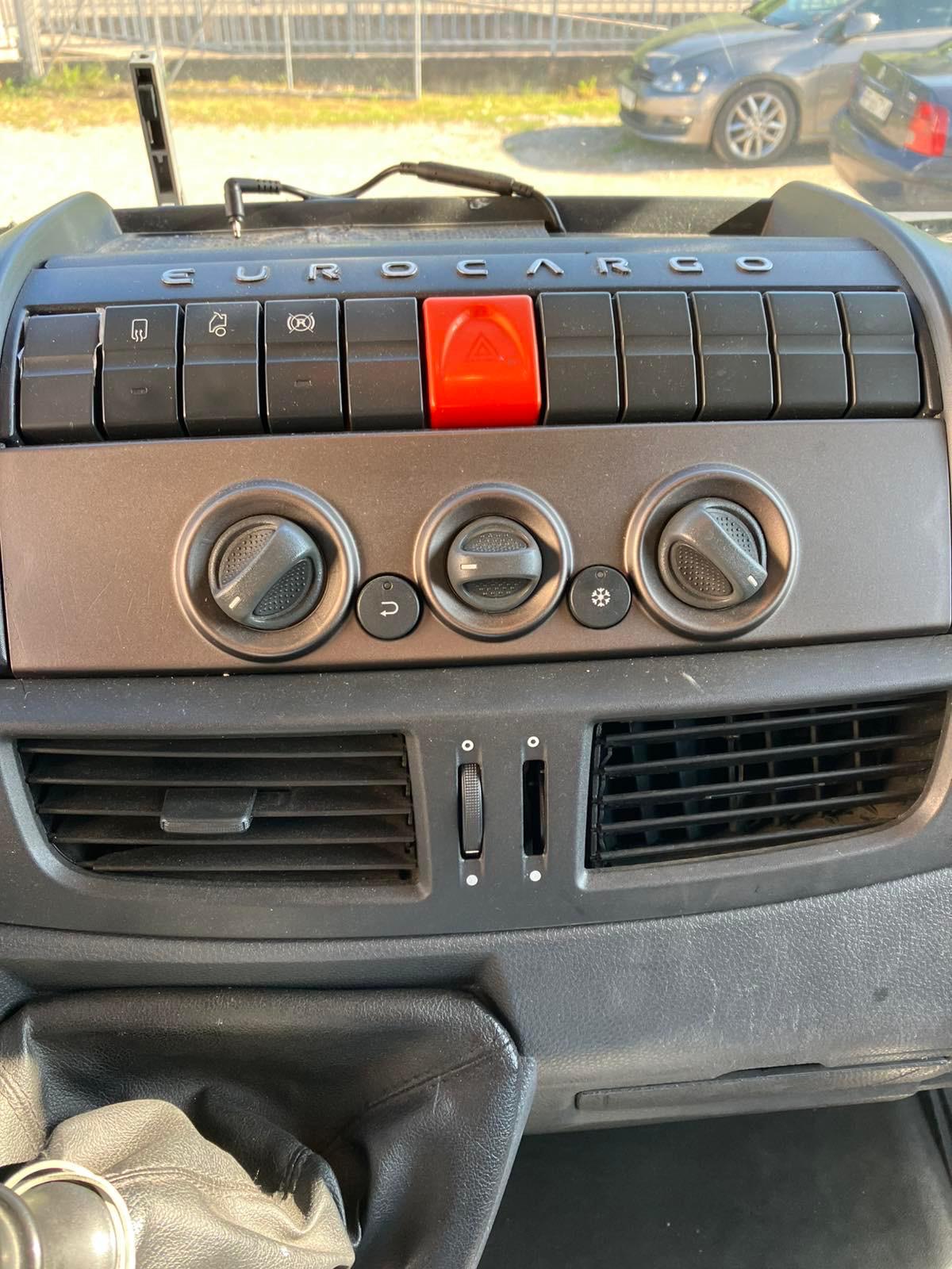 IVECO EUROCARGO-image-9