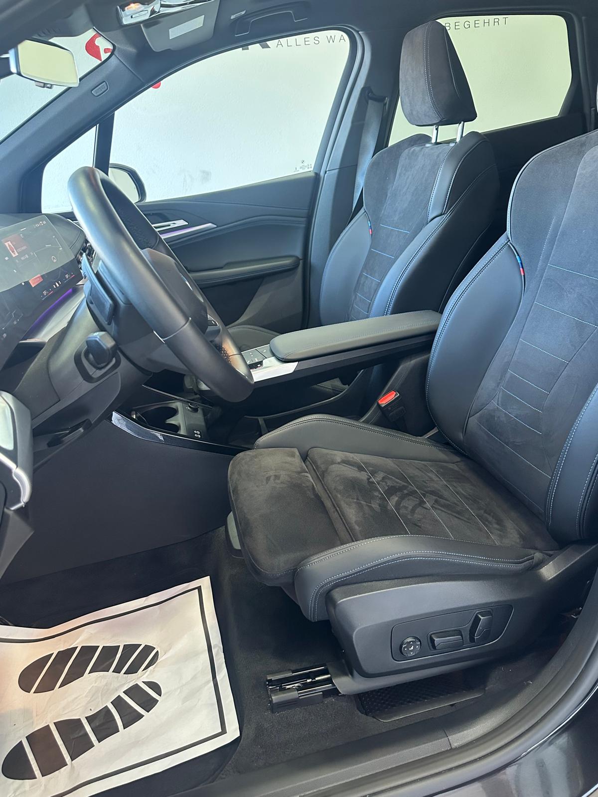 BMW 223d Active Tourer xDrive M Sport DKG*CH Fahrzeug*-image-12