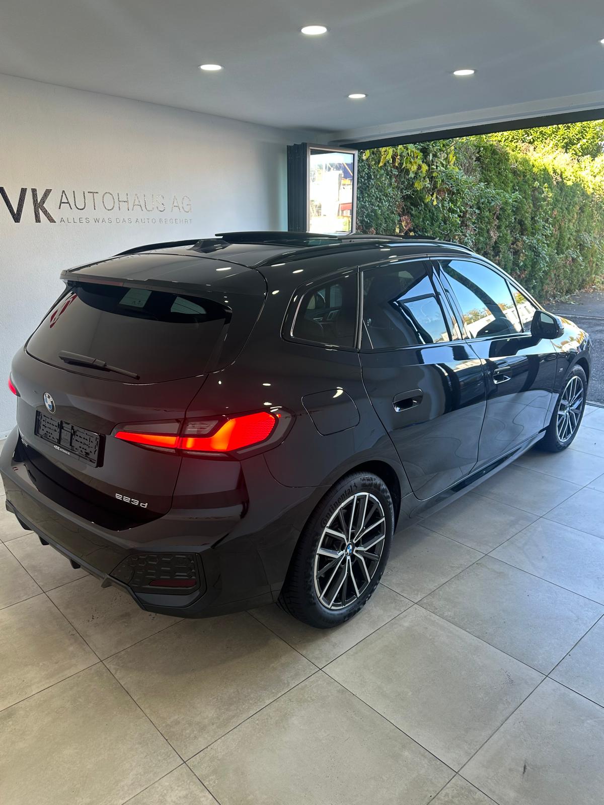 BMW 223d Active Tourer xDrive M Sport DKG*CH Fahrzeug*-image-4