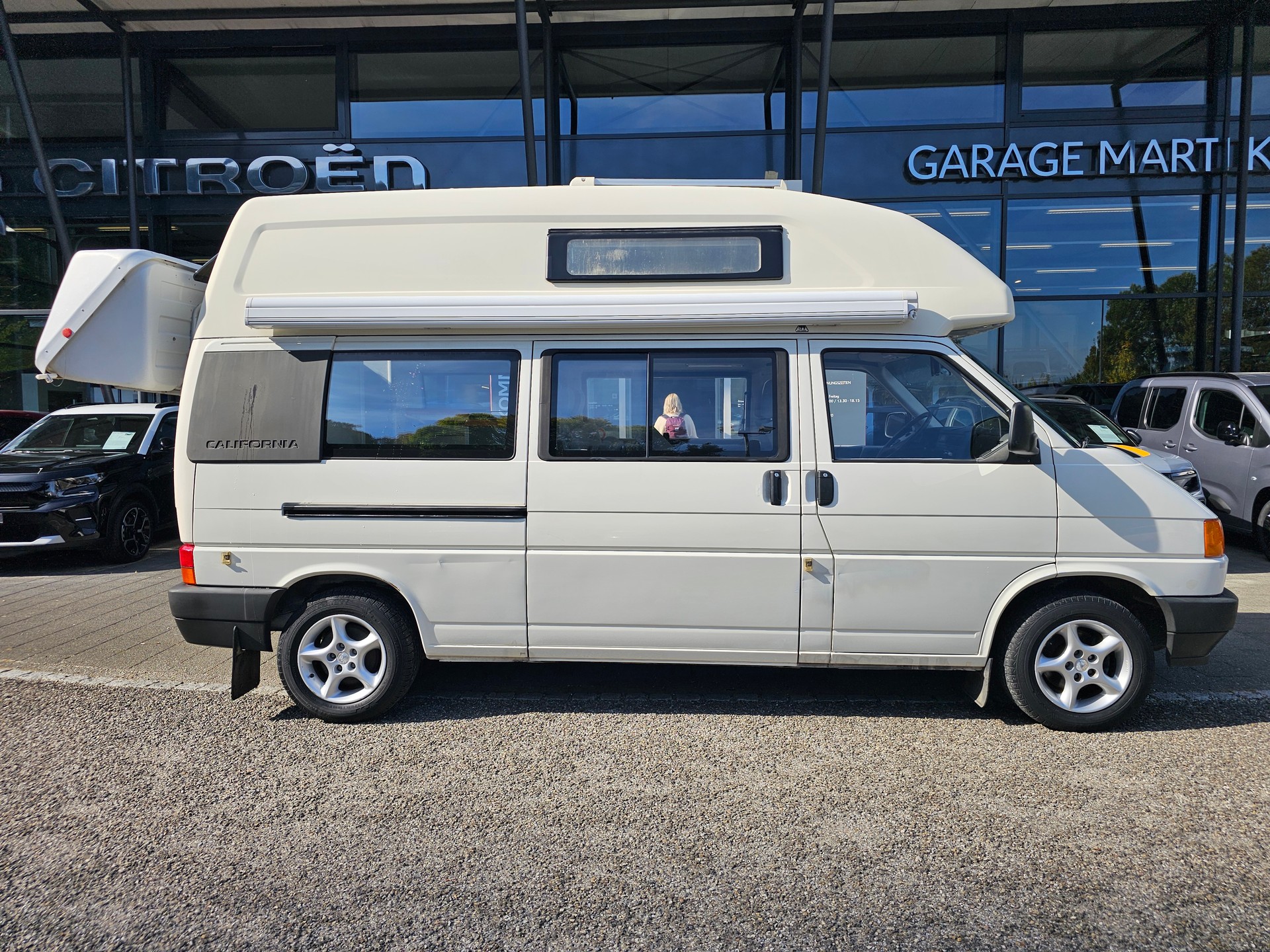 VW T4 California EXCLUSIVE 2.4d-image-3