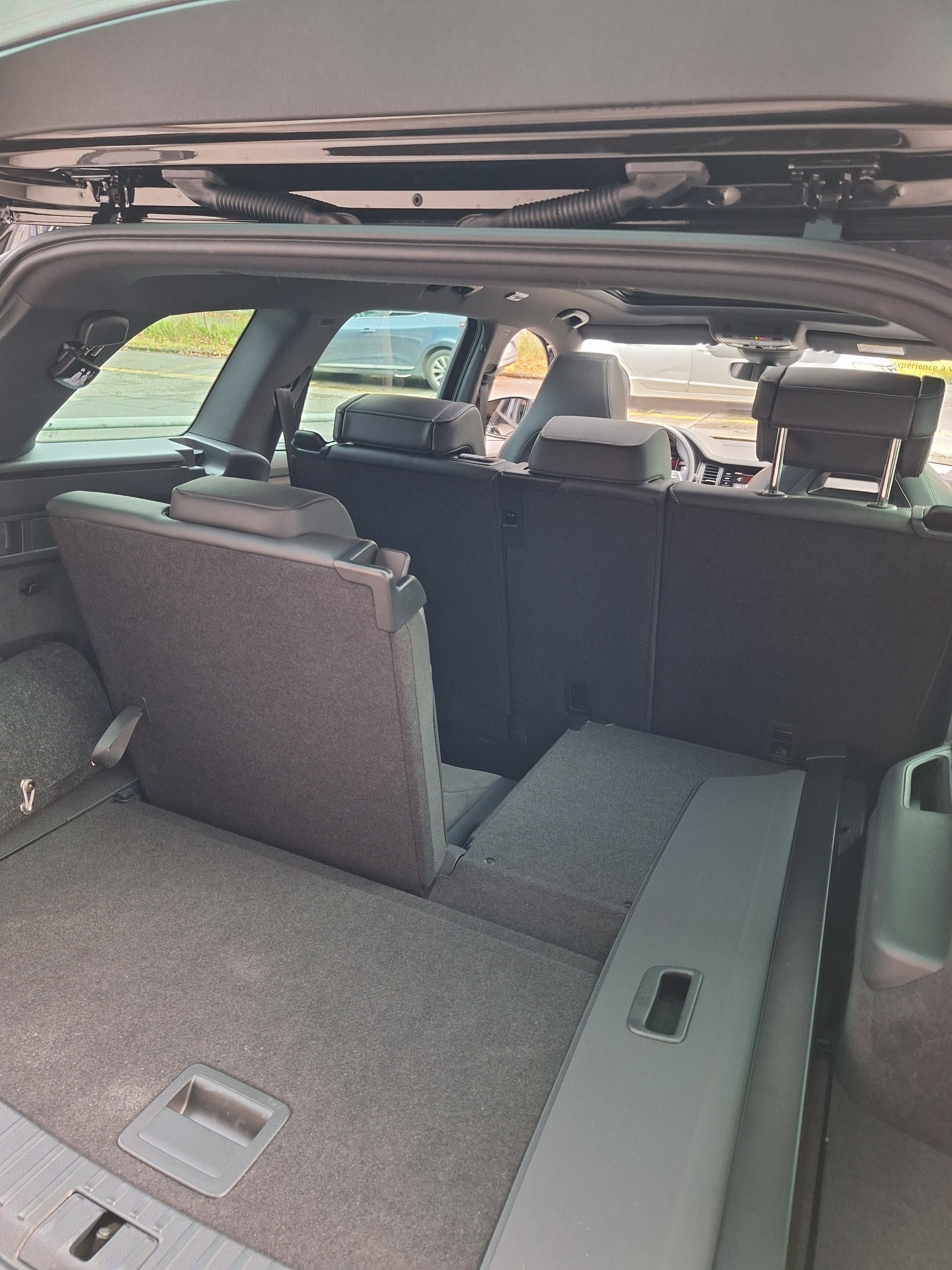 SKODA Kodiaq 2.0 TSI 4x4 SportLine-image-4