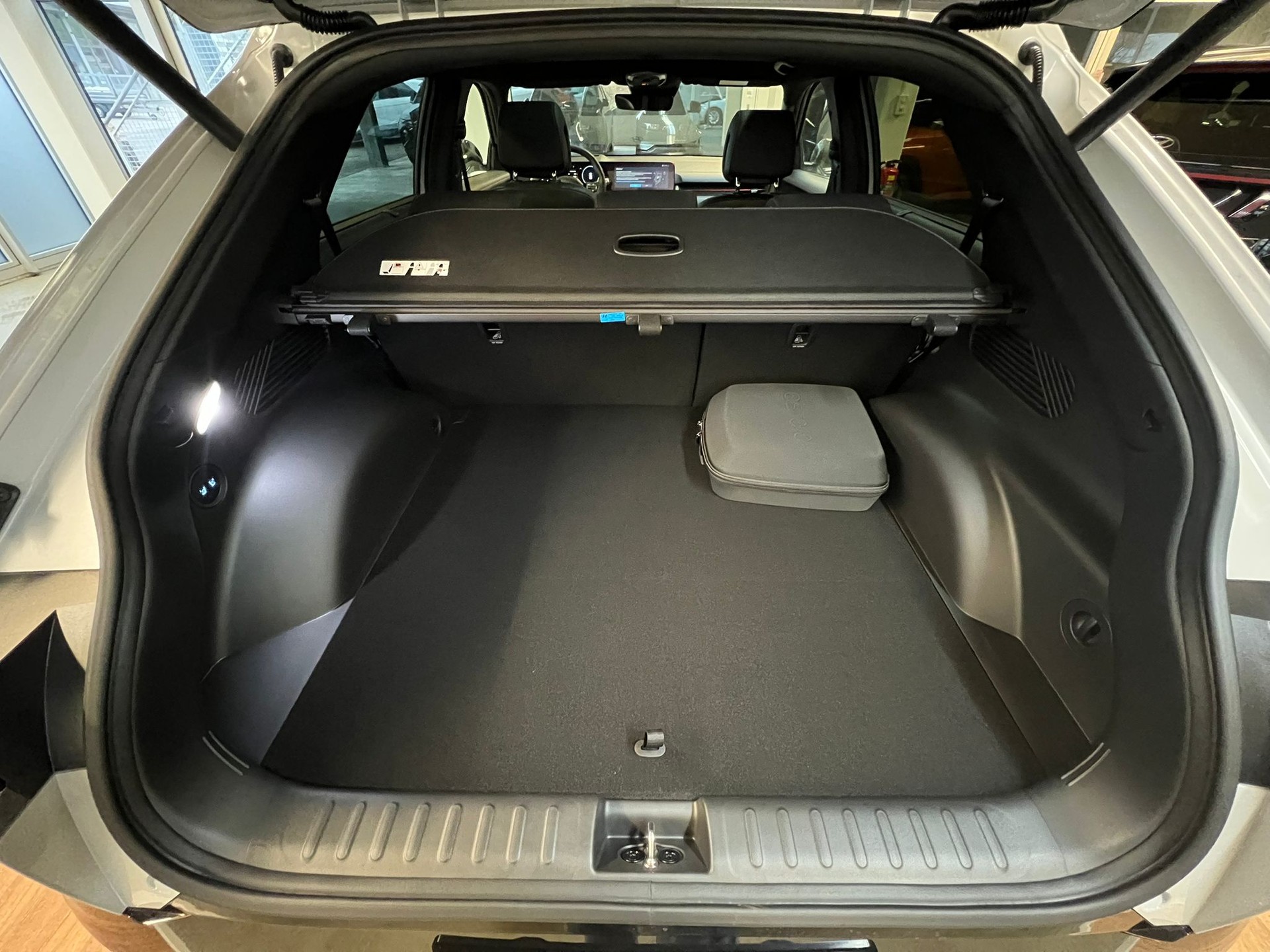 HYUNDAI Ioniq 5 N Line 84kWh 4WD-image-6
