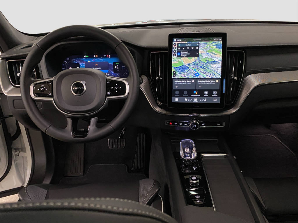 VOLVO XC60 2.0 T6 TE Black Edition eAWD-image-9