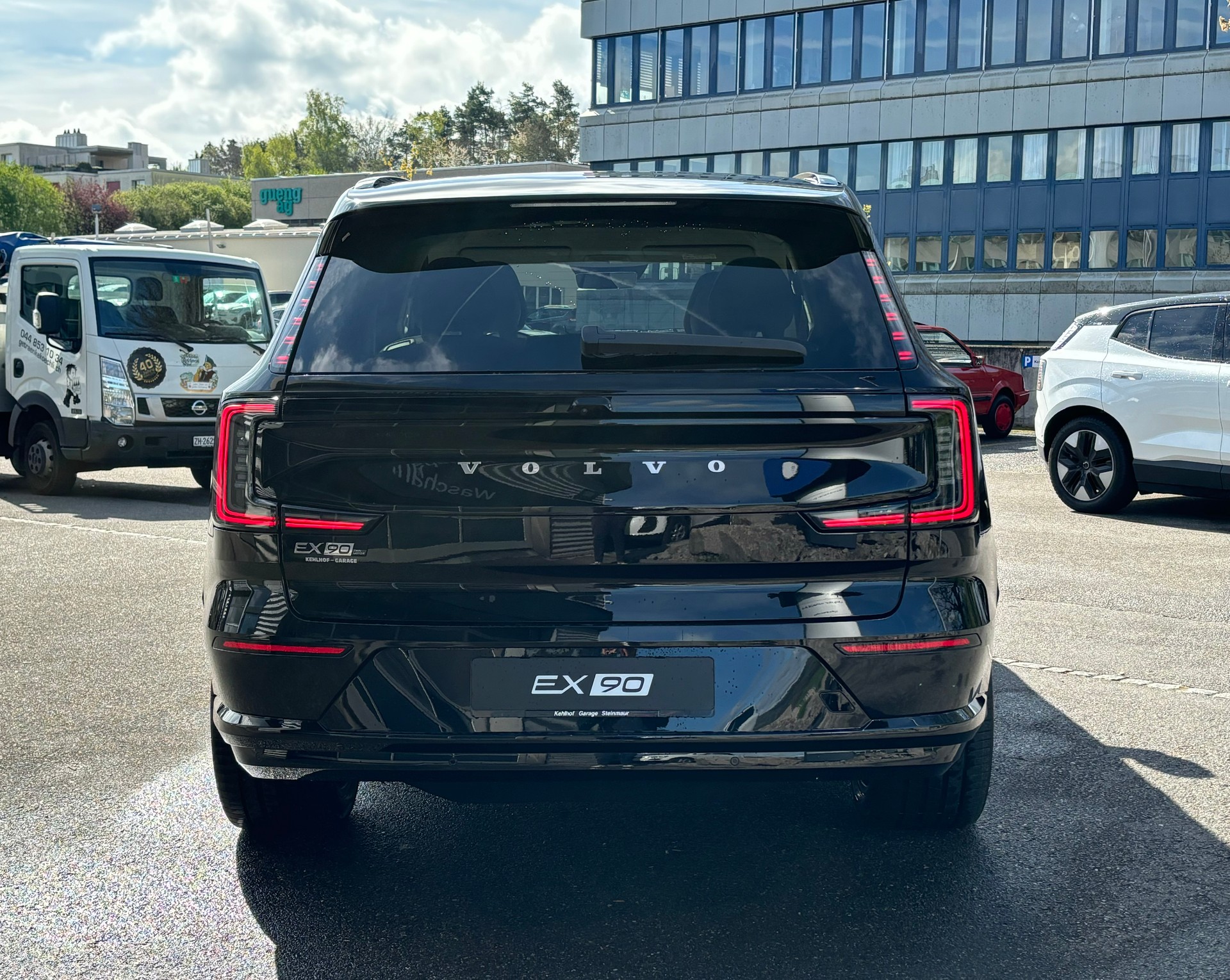 VOLVO EX90 Twin Ultra AWD-image-8
