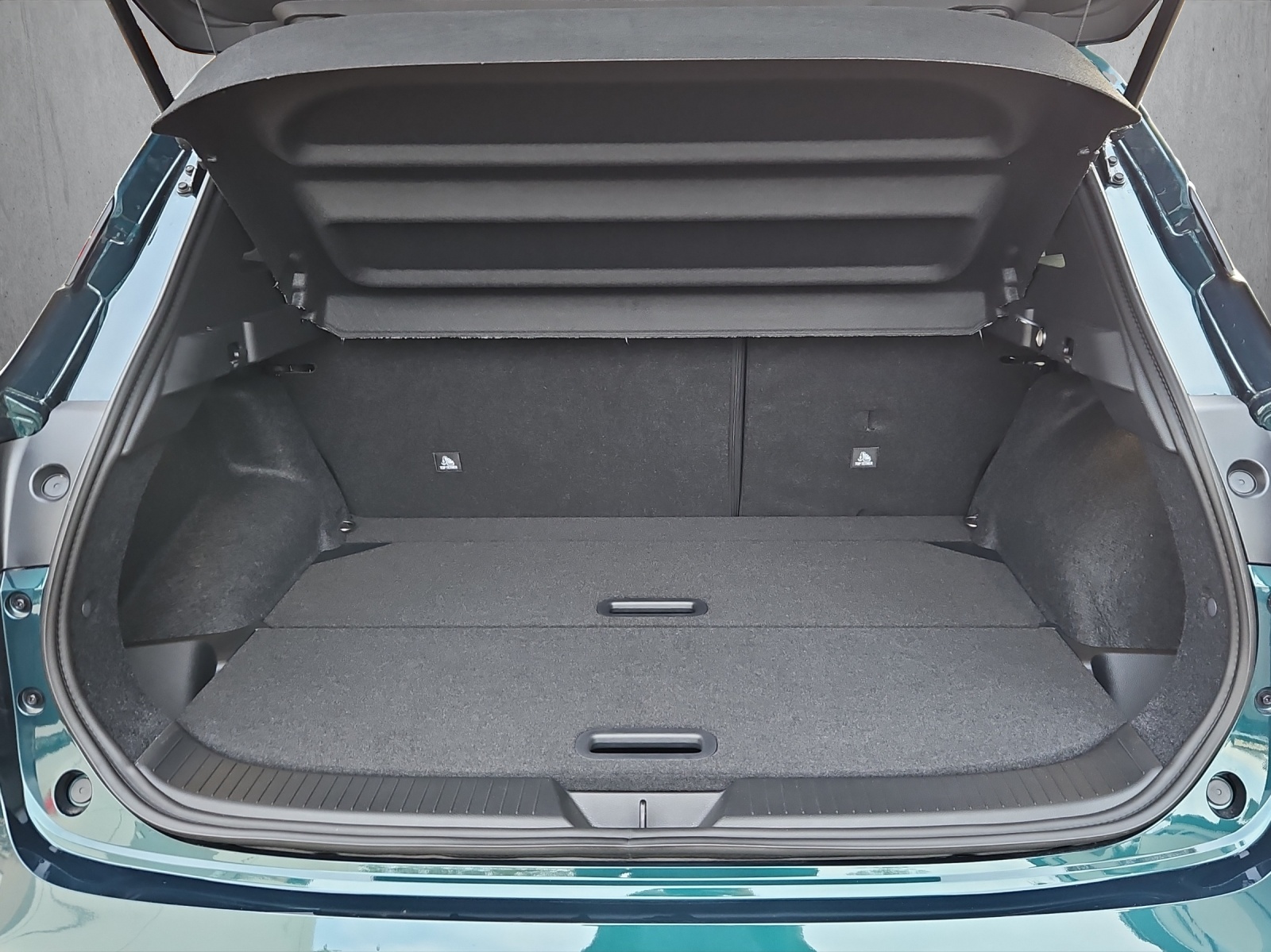 NISSAN Qashqai 1.3 DIG-T N-Connecta 4x4-image-13