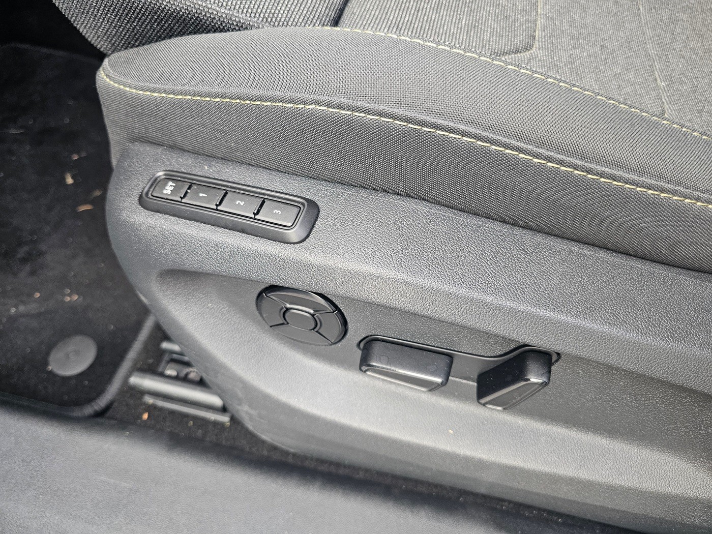 SKODA Kodiaq 1.5 TSI PHEV Selection-image-8