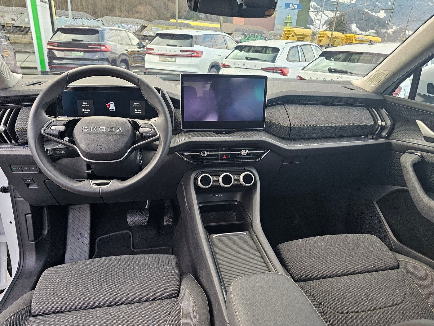 SKODA Kodiaq 1.5 TSI PHEV Selection-image-10