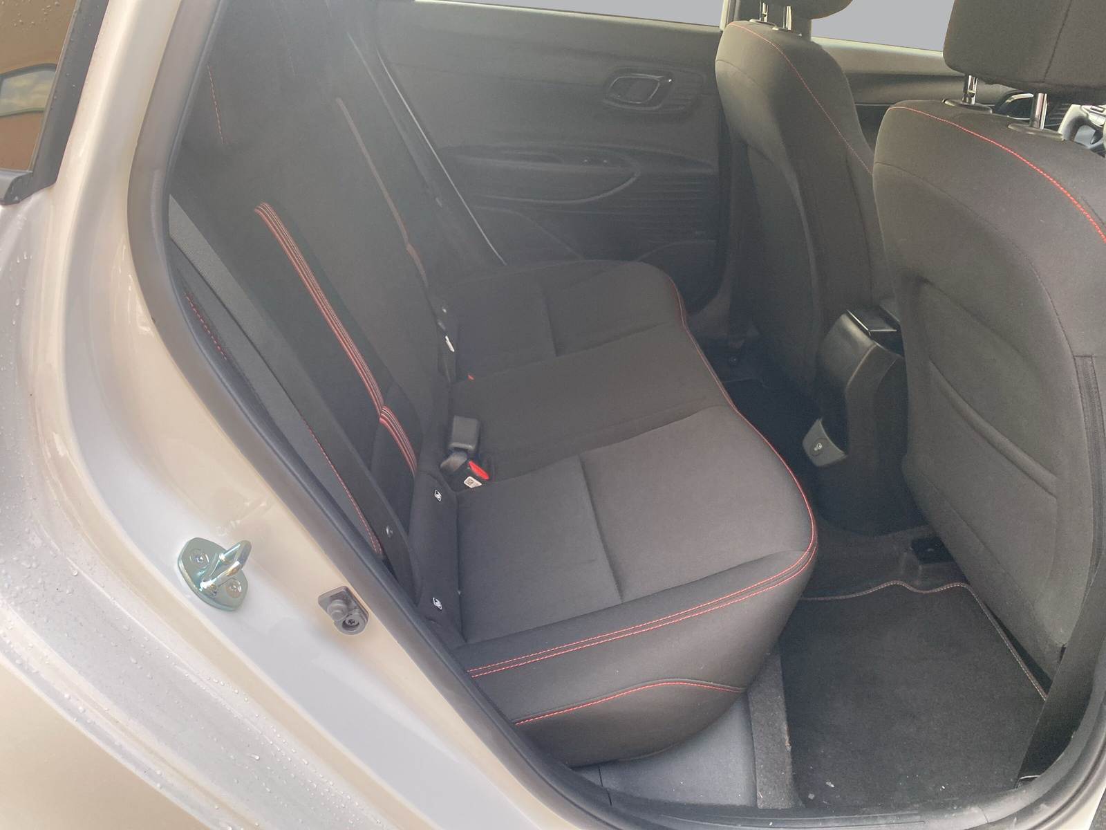 HYUNDAI i20 1.0 T-GDi N-Line DCT-image-12