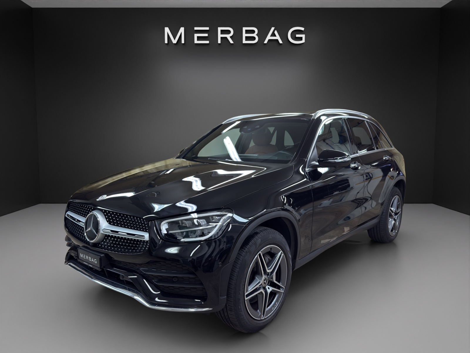 MERCEDES-BENZ GLC 300 e AMG Line 4Matic-image-0