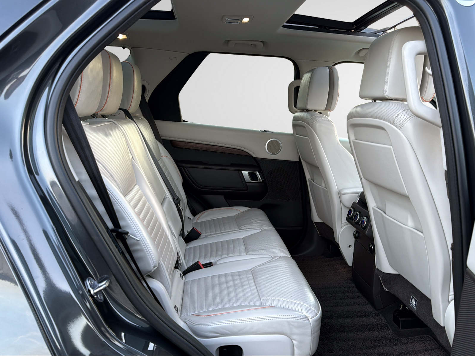 LAND ROVER Discovery 3.0 TD6 HSE Luxury Automatic-image-22