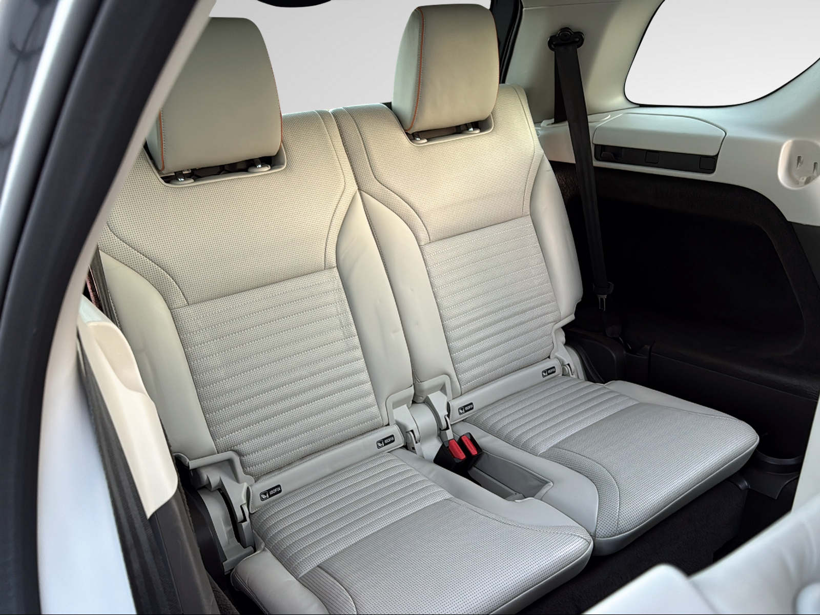 LAND ROVER Discovery 3.0 TD6 HSE Luxury Automatic-image-23