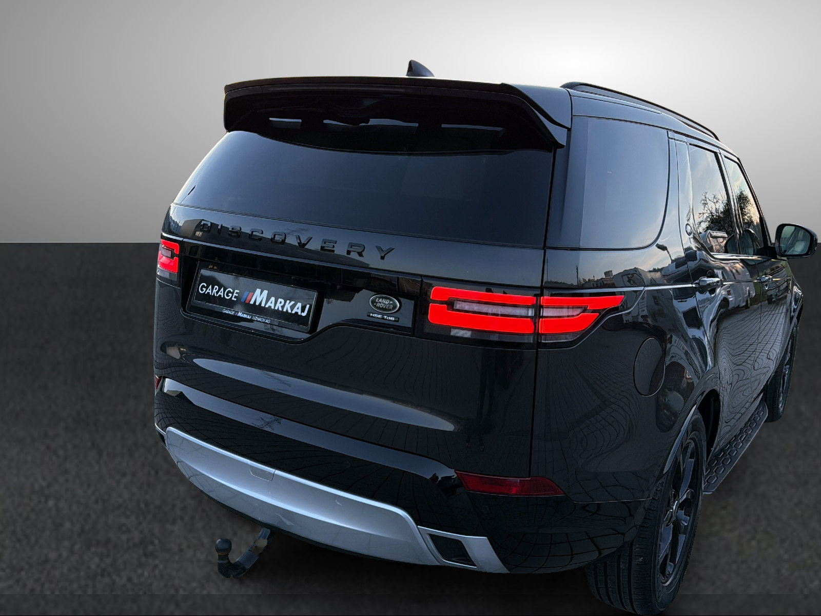 LAND ROVER Discovery 3.0 TD6 HSE Luxury Automatic-image-9