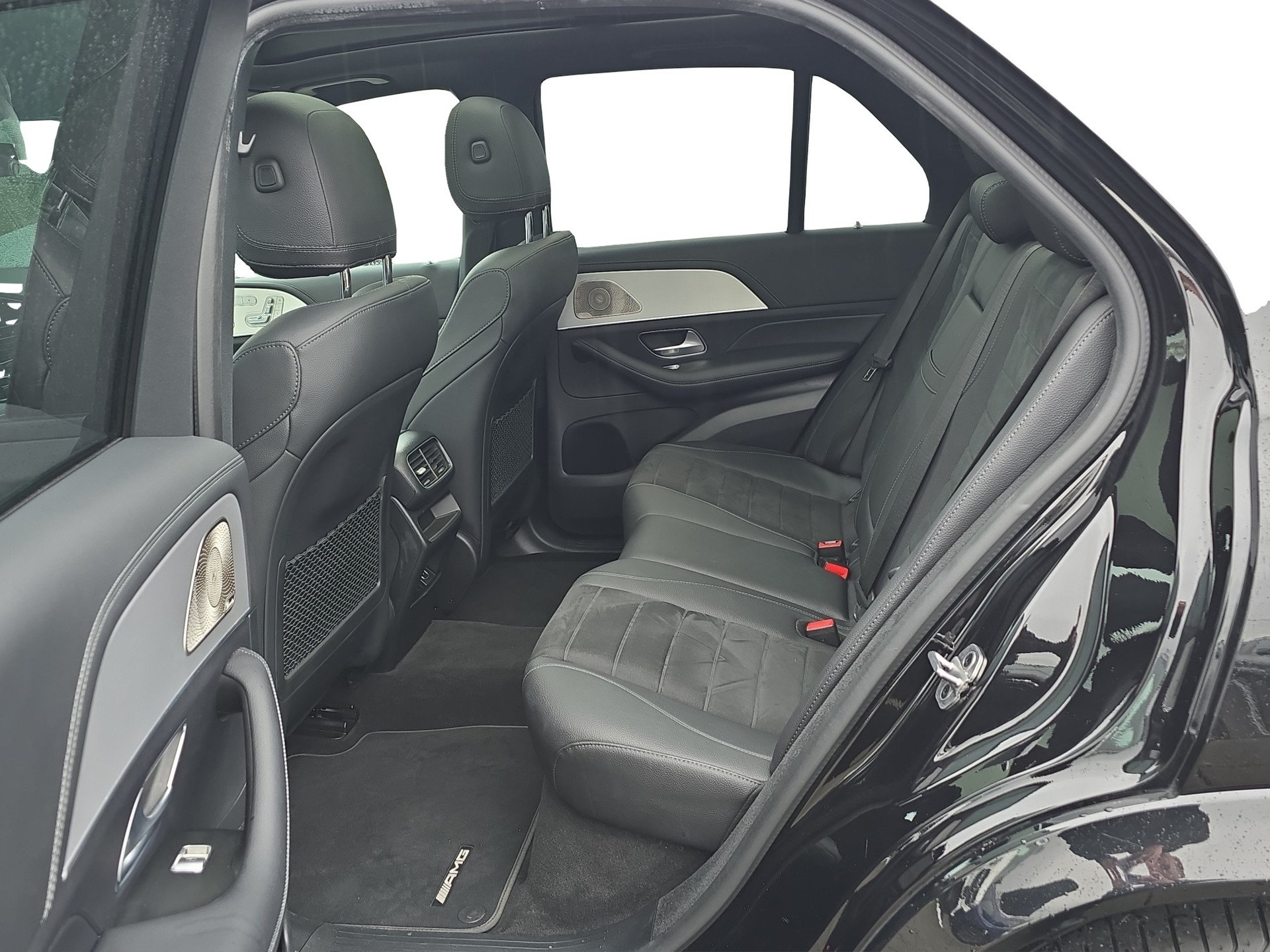 MERCEDES-BENZ GLE 300 d 4Matic AMG Line 9G-Tronic-image-7