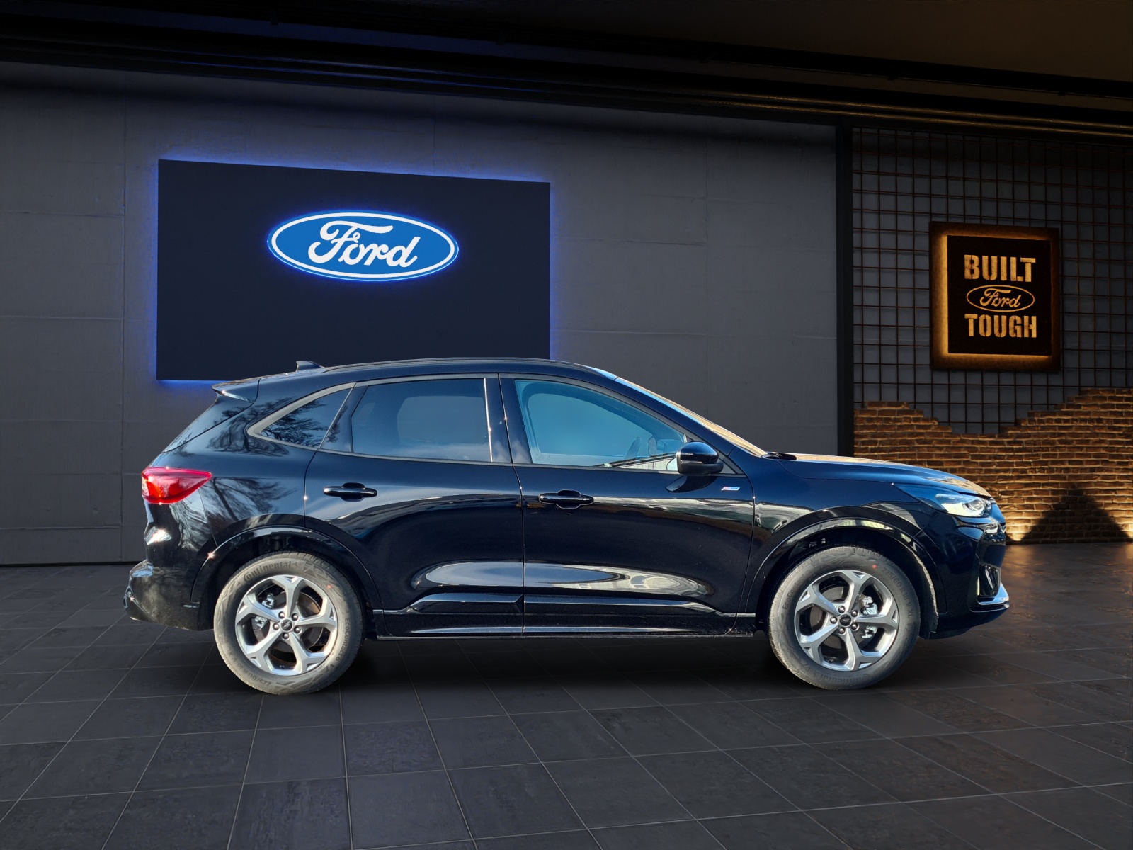 FORD Kuga 2.5i FHEV FULL-HYBRID 183 PS ST-Line 4x4 AUTOMAT-image-4