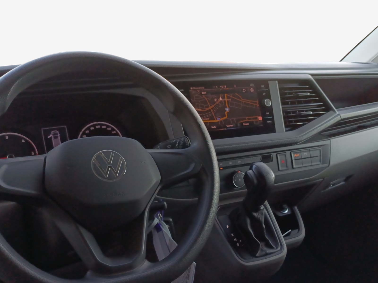 VW T6.1 2.0 TDI 4Motion DSG-image-9