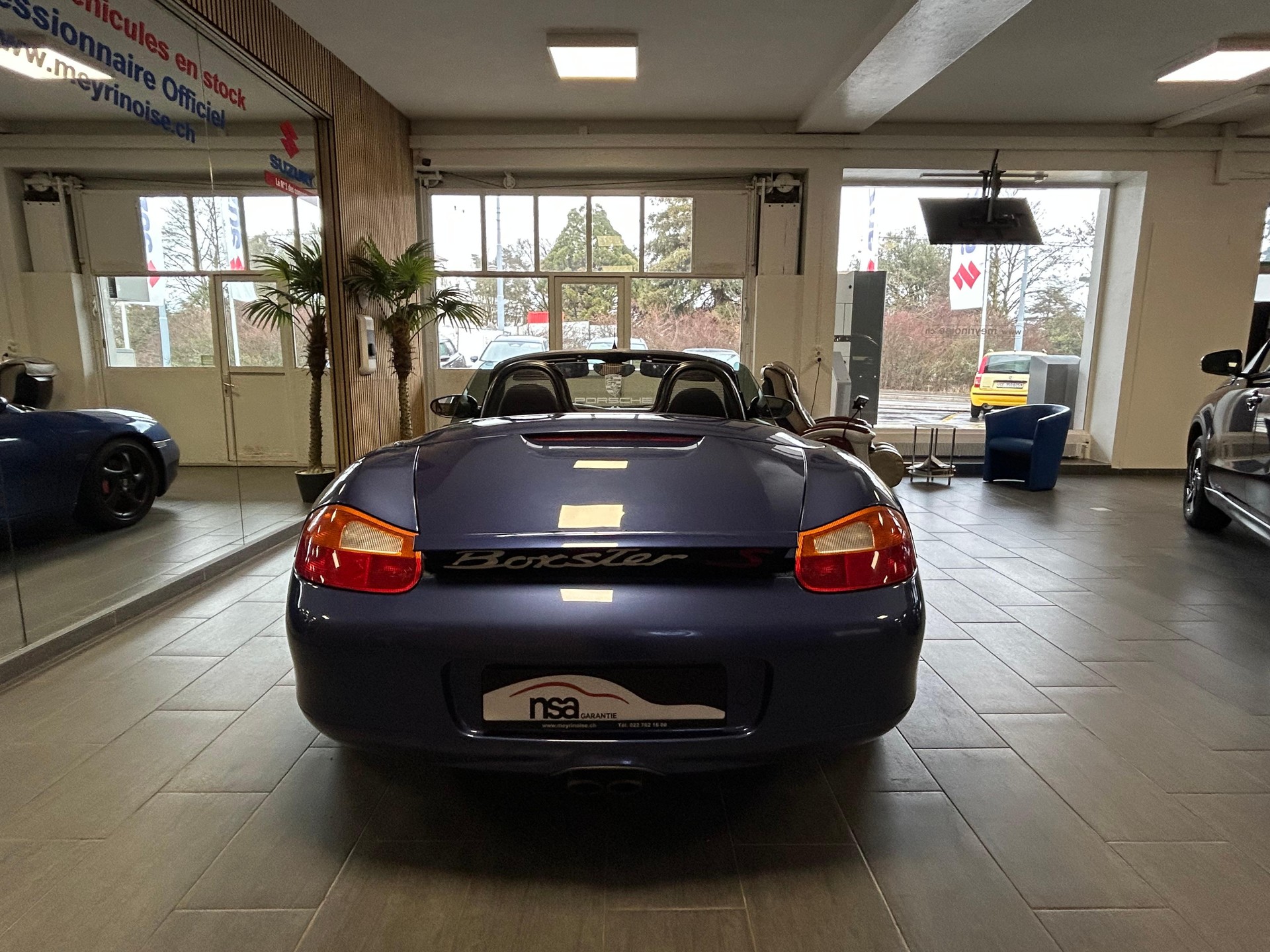 PORSCHE Boxster 3.2 S-image-11