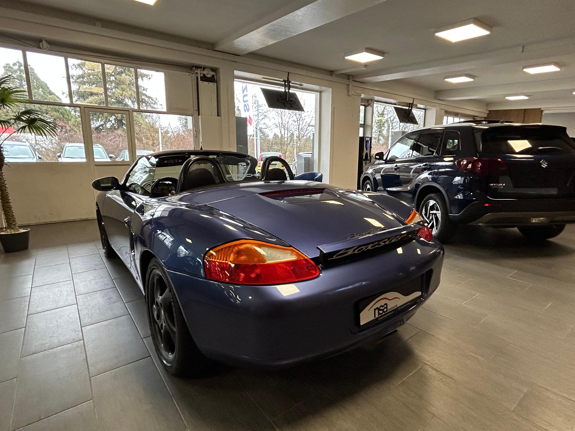 PORSCHE Boxster 3.2 S-image-9