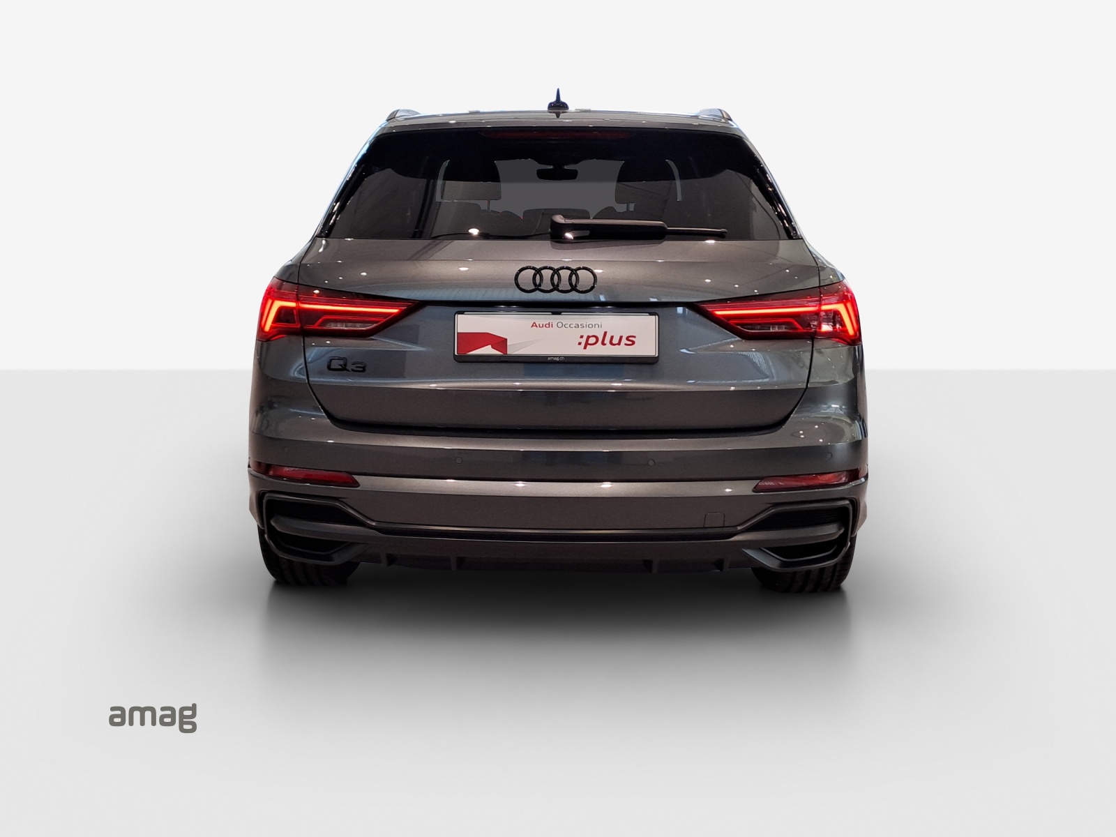 AUDI Q3 35 TFSI S line Attraction S-tronic-image-3