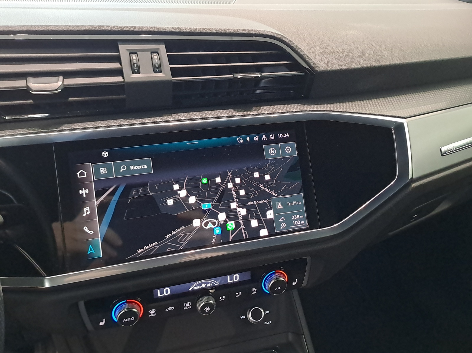 AUDI Q3 35 TFSI S line Attraction S-tronic-image-10