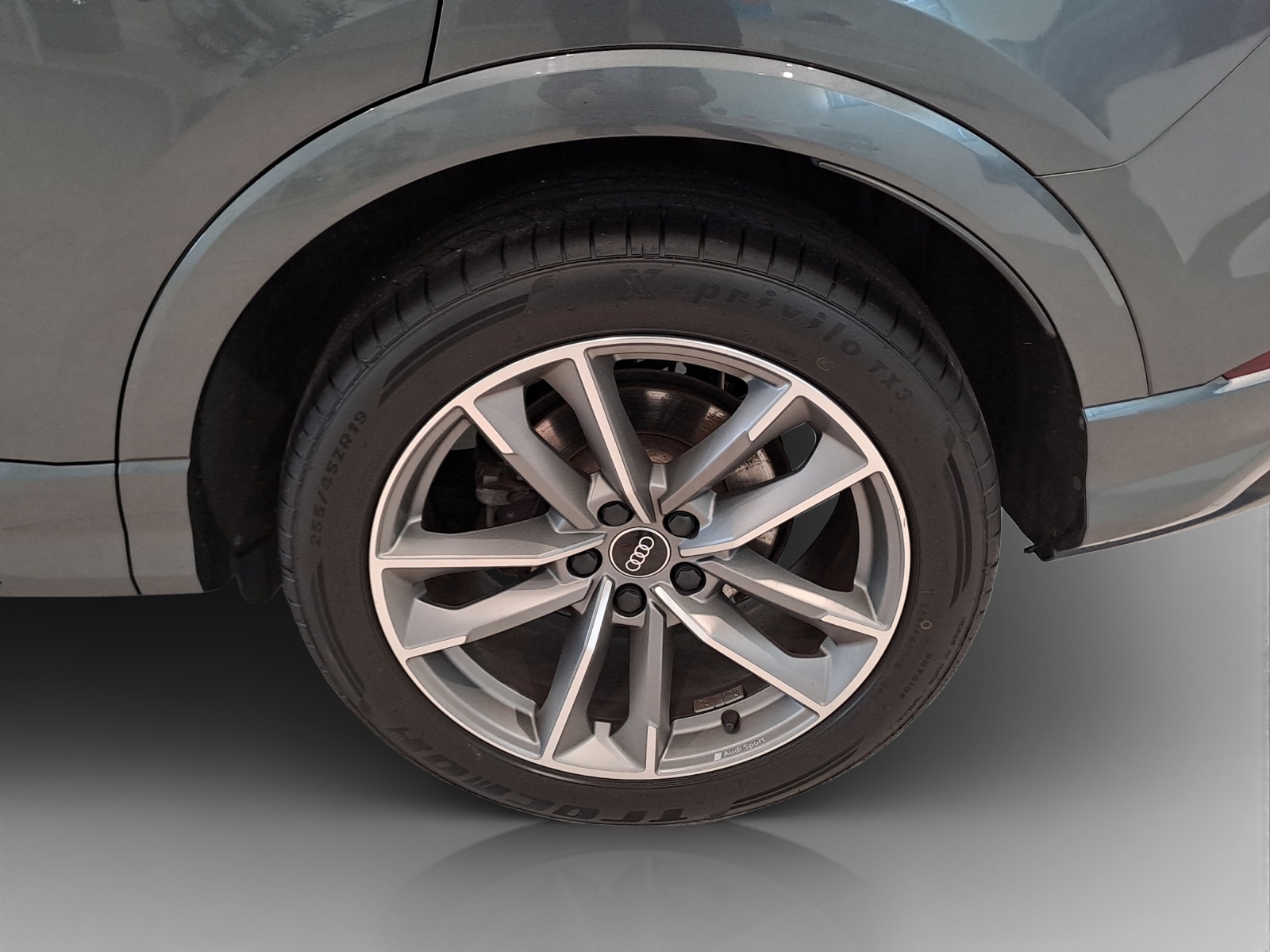 AUDI Q3 35 TFSI S line Attraction S-tronic-image-13