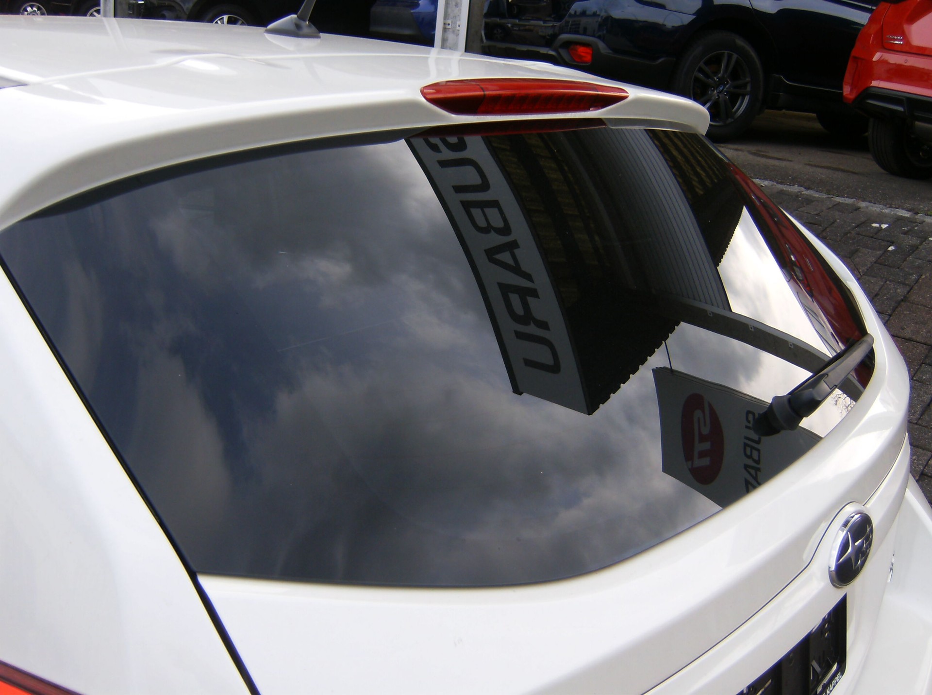 SUBARU XV 2.0 Swiss Two AWD CVT-image-6