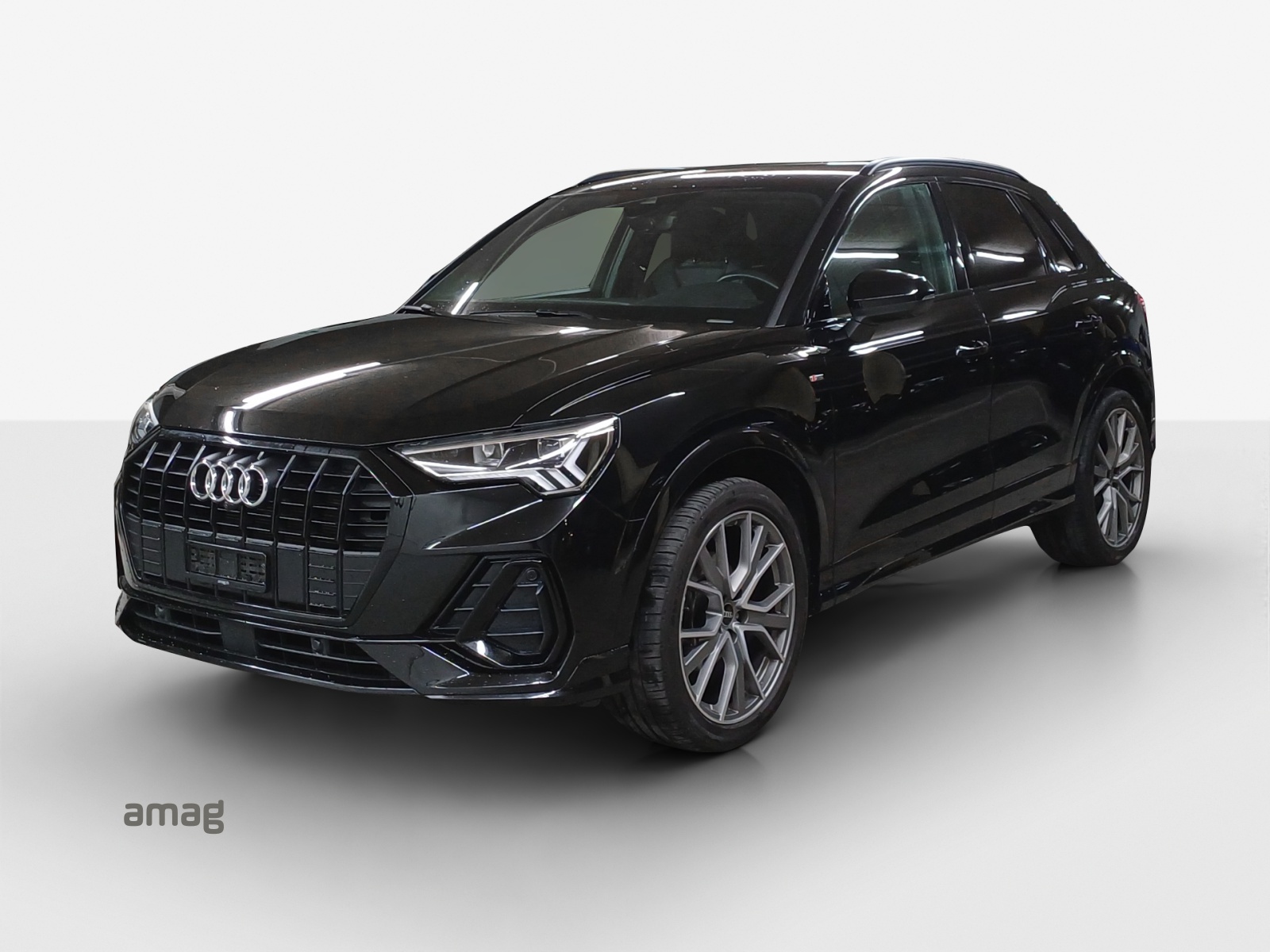 AUDI Q3 35 TFSI S line S-tronic-image-0