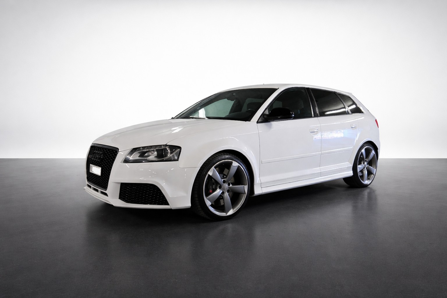 AUDI RS3 Sportback 2.5 TFSI quattro S-tronic-image-0