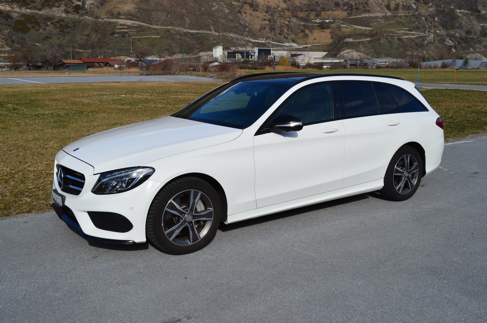 MERCEDES-BENZ C 250 BlueTEC AMG Line 7G-Tronic