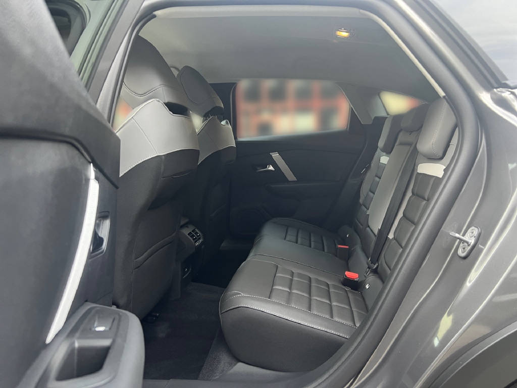 CITROEN C4 Hybrid 145ch Automatique MAX-image-10