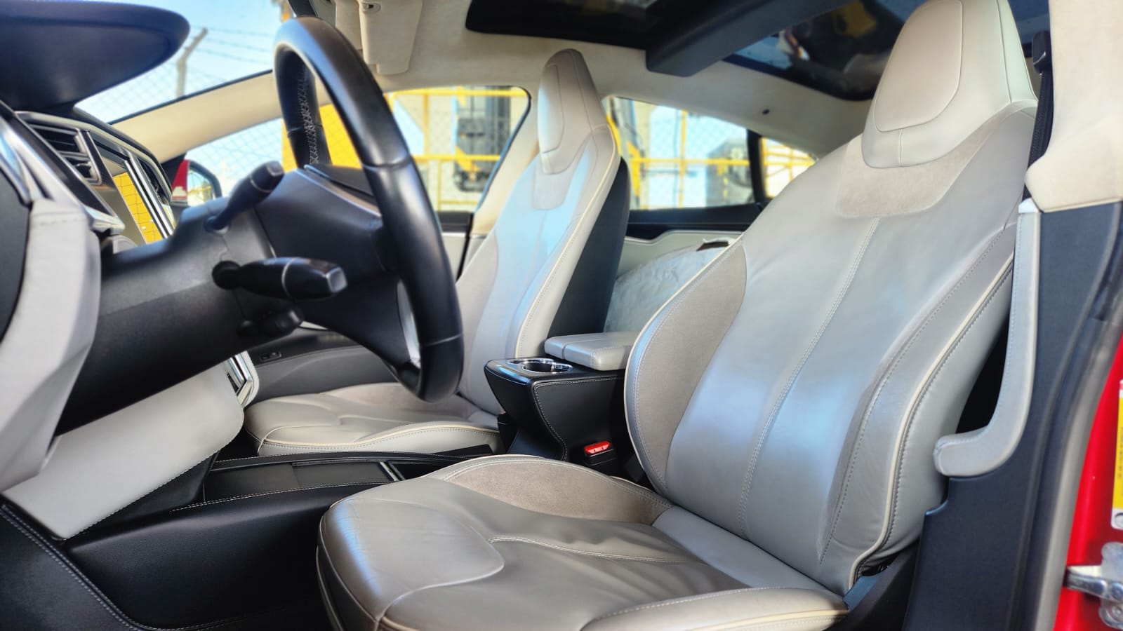 TESLA Model S 85 Signature Performance 85-image-8