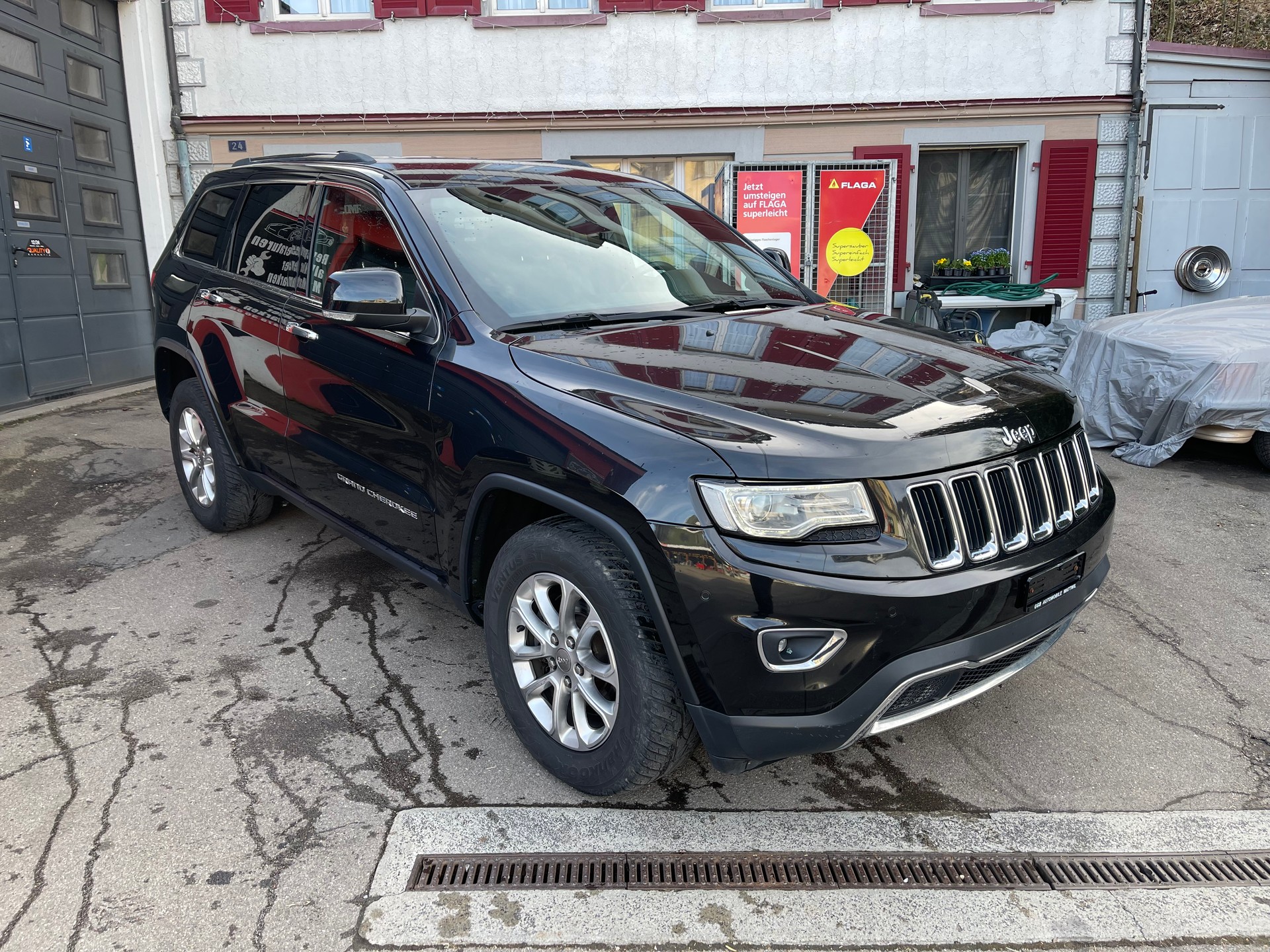 JEEP Grand Cherokee 3.0 CRD Limited Automatic-image-1