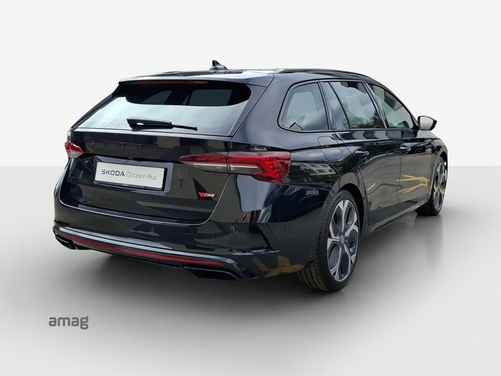 SKODA Octavia Combi 2.0 TSI DSG RS-image-4