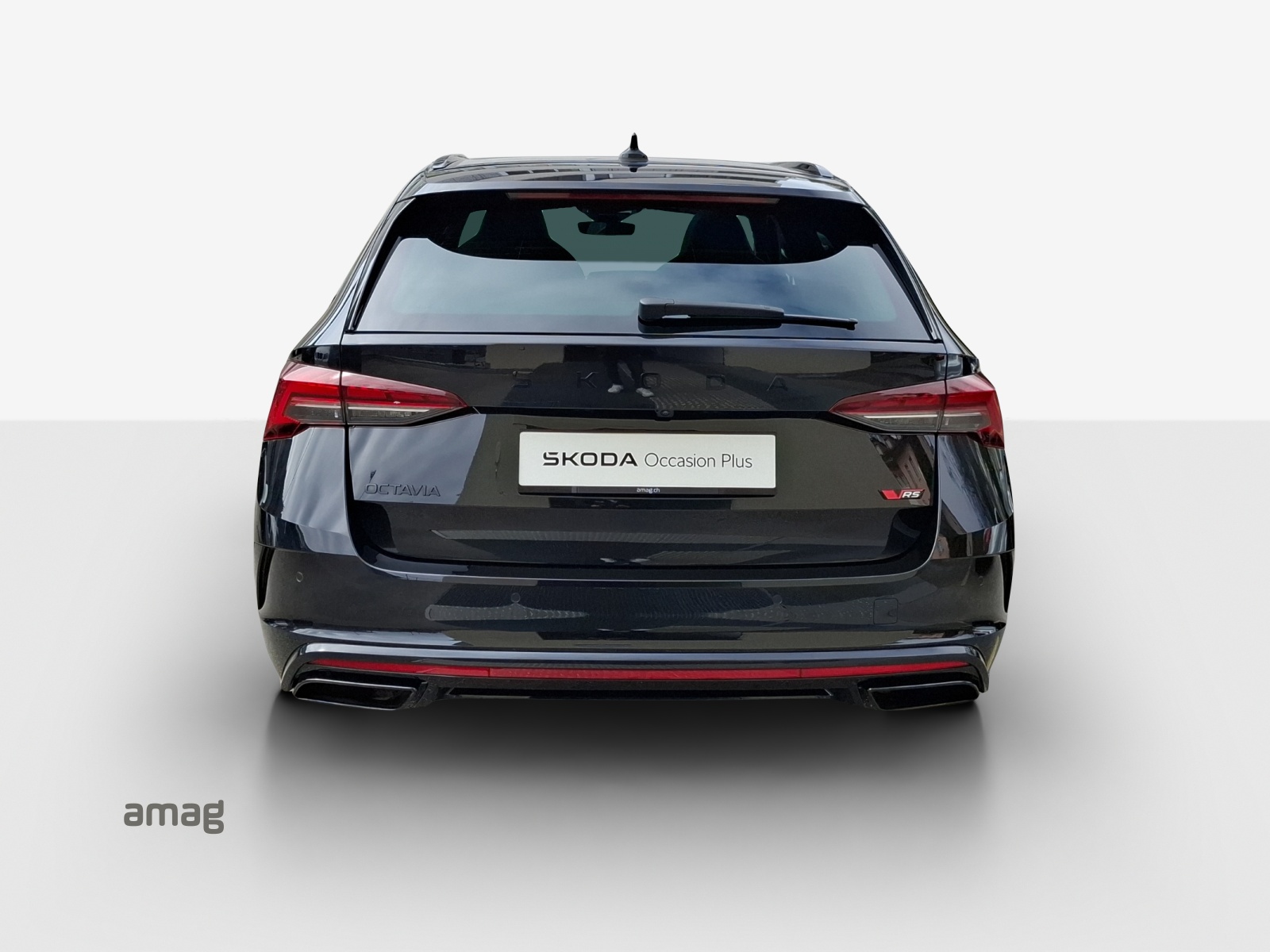 SKODA Octavia Combi 2.0 TSI DSG RS-image-3