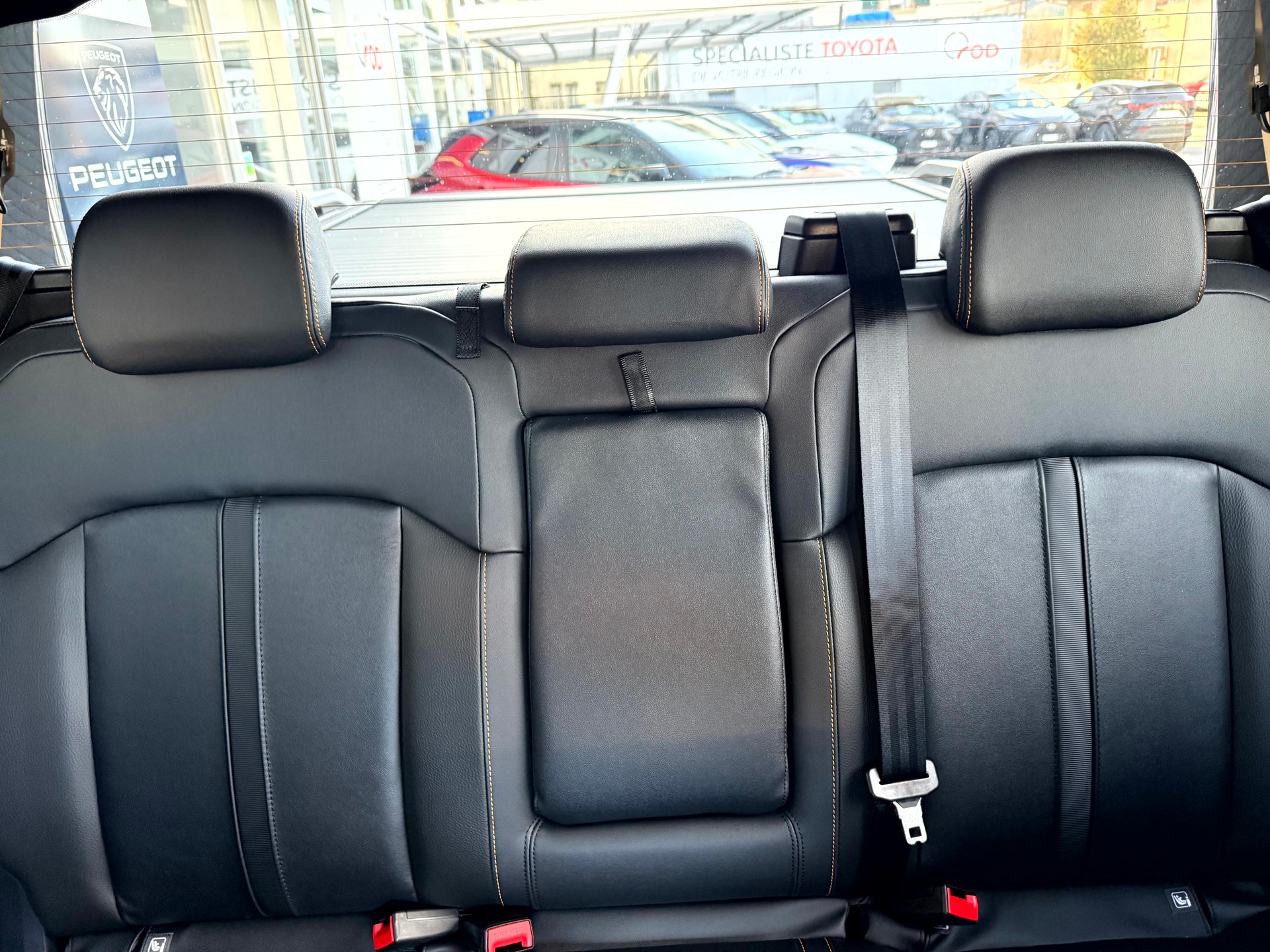 FORD Ranger Wildtrak 3.0 Eco Blue e-4WD Automat-image-17