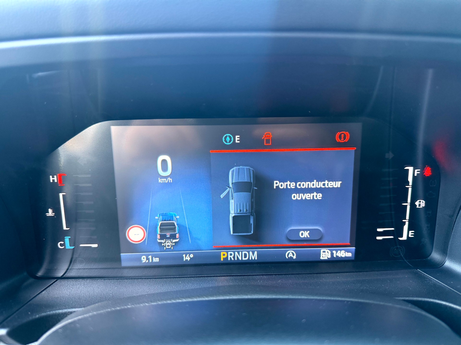 FORD Ranger Wildtrak 3.0 Eco Blue e-4WD Automat-image-22