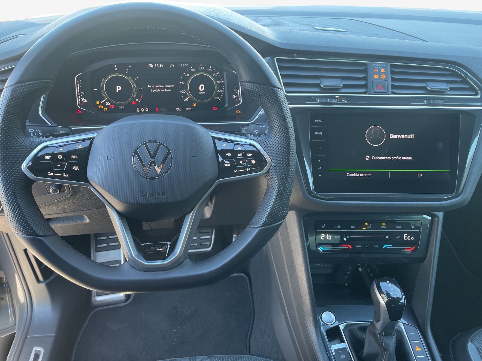 VW Tiguan 1.4TSI PHEV Selection DSG-image-10