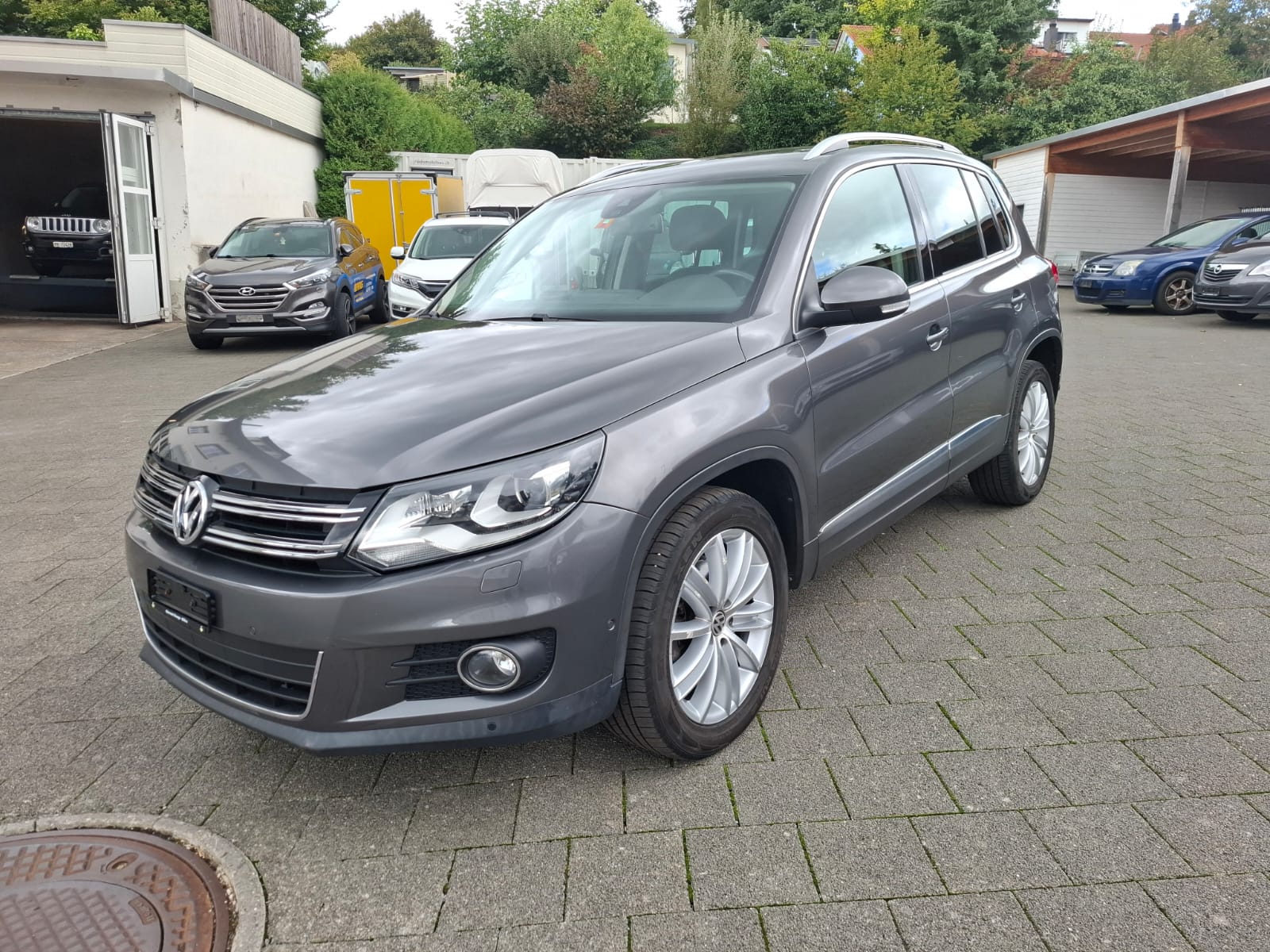 VW Tiguan 2.0 TSI Sport&Style 4Motion DSG-image-8