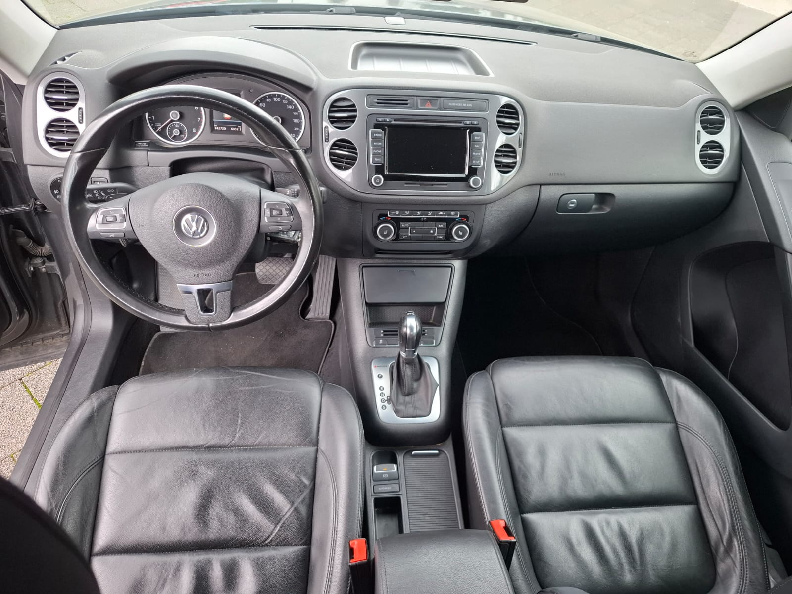 VW Tiguan 2.0 TSI Sport&Style 4Motion DSG-image-1