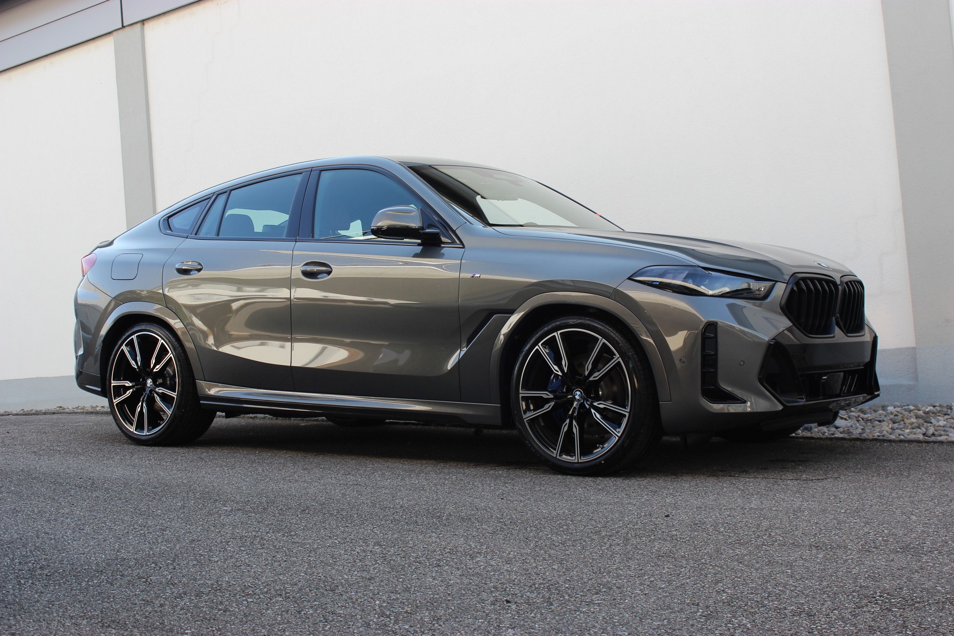 BMW X6 xDrive 48V 30d M Sport Pro Individual STRATUSGRAU *1.9%-LEASINGAKTION* 🏖️JULI-ANGEBOT🏖️-image-5