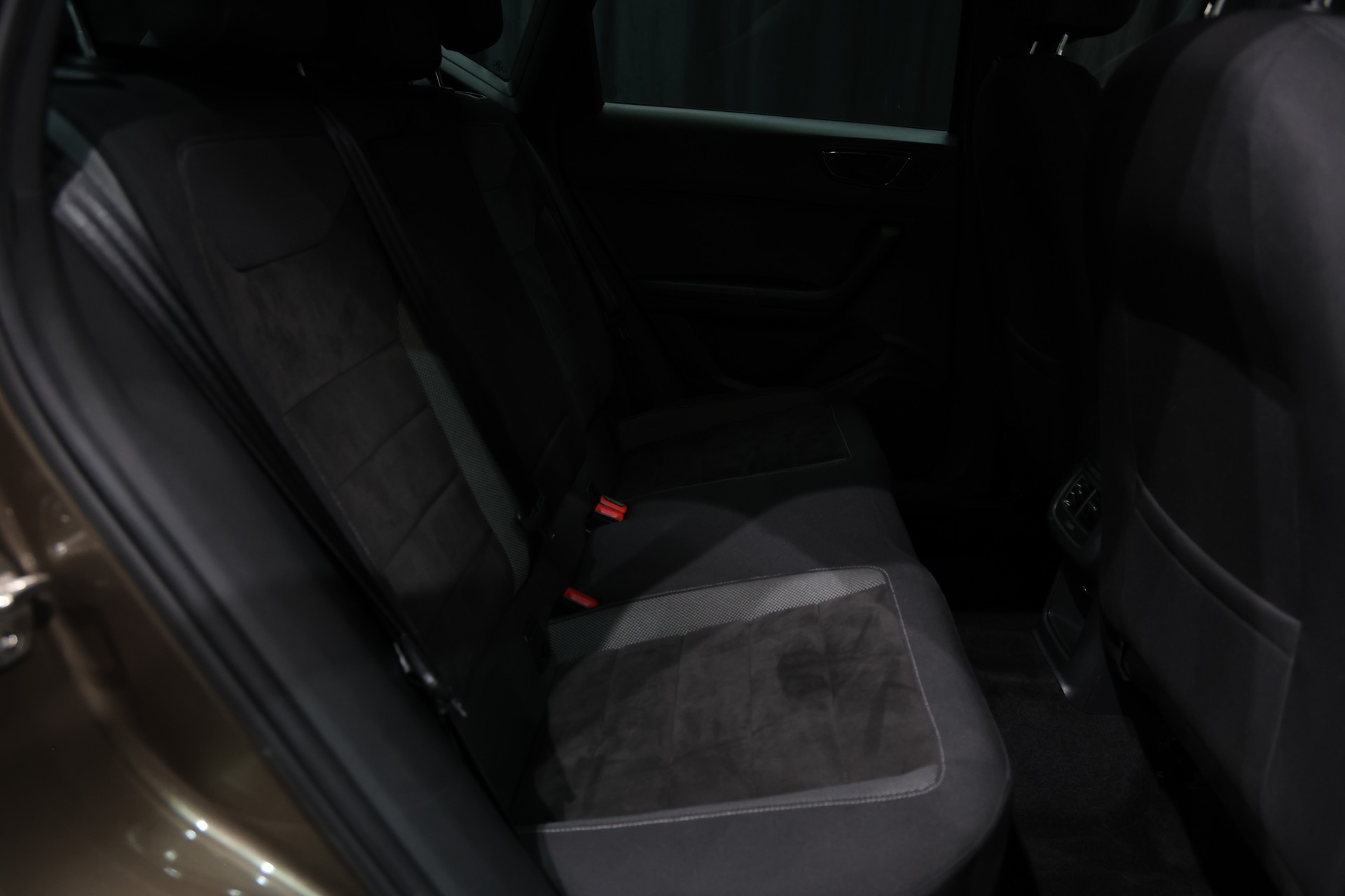 SEAT Ateca 2.0 TDI CR Xcellence 4Drive DSG-image-9