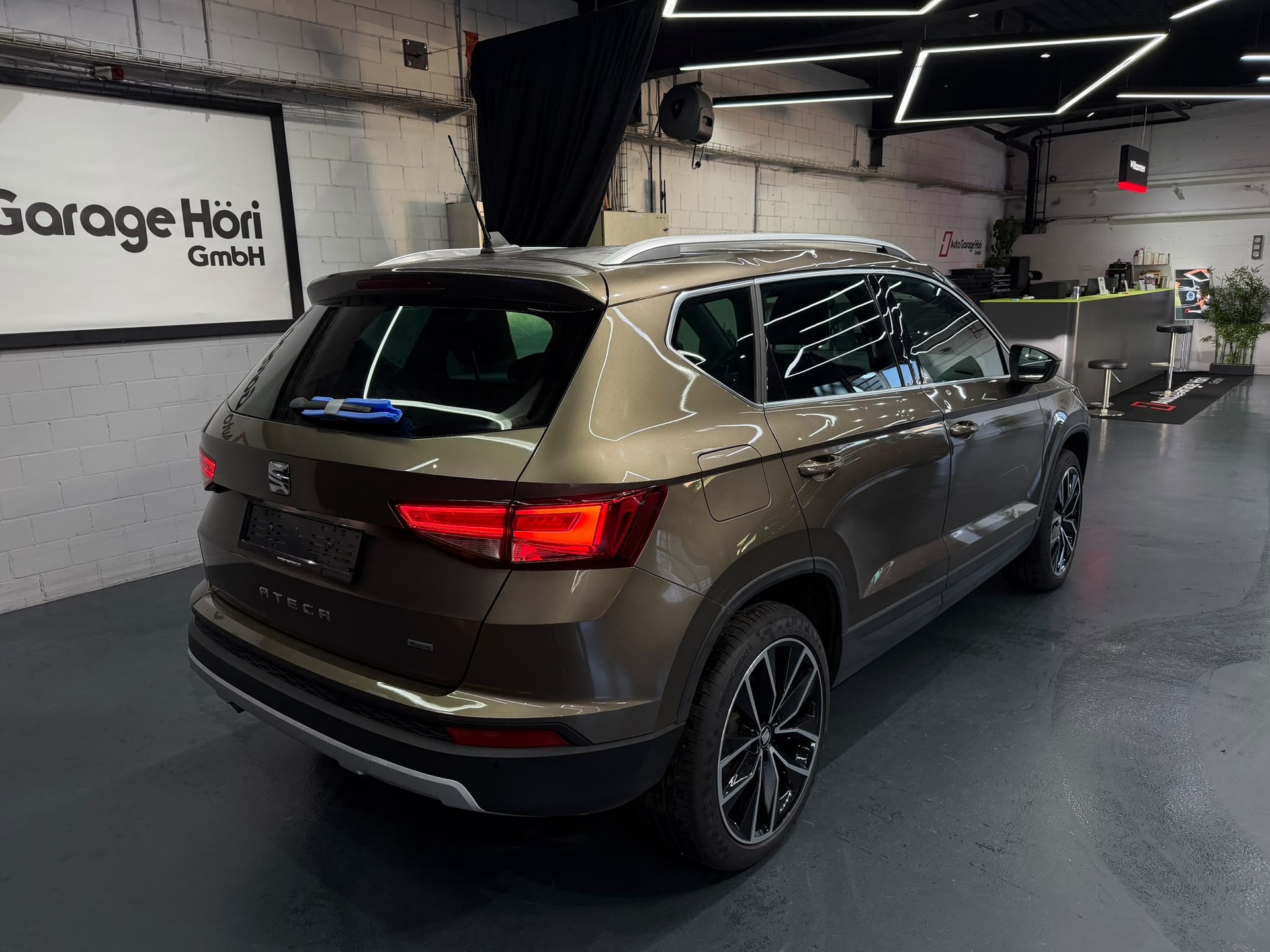 SEAT Ateca 2.0 TDI CR Xcellence 4Drive DSG-showroom-element-1