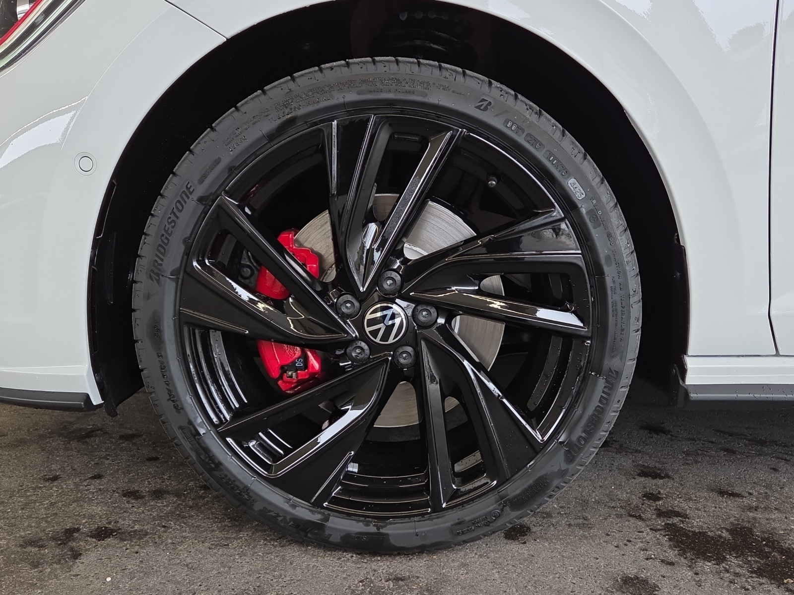 VW Polo 2.0 TSI GTI DSG-image-9