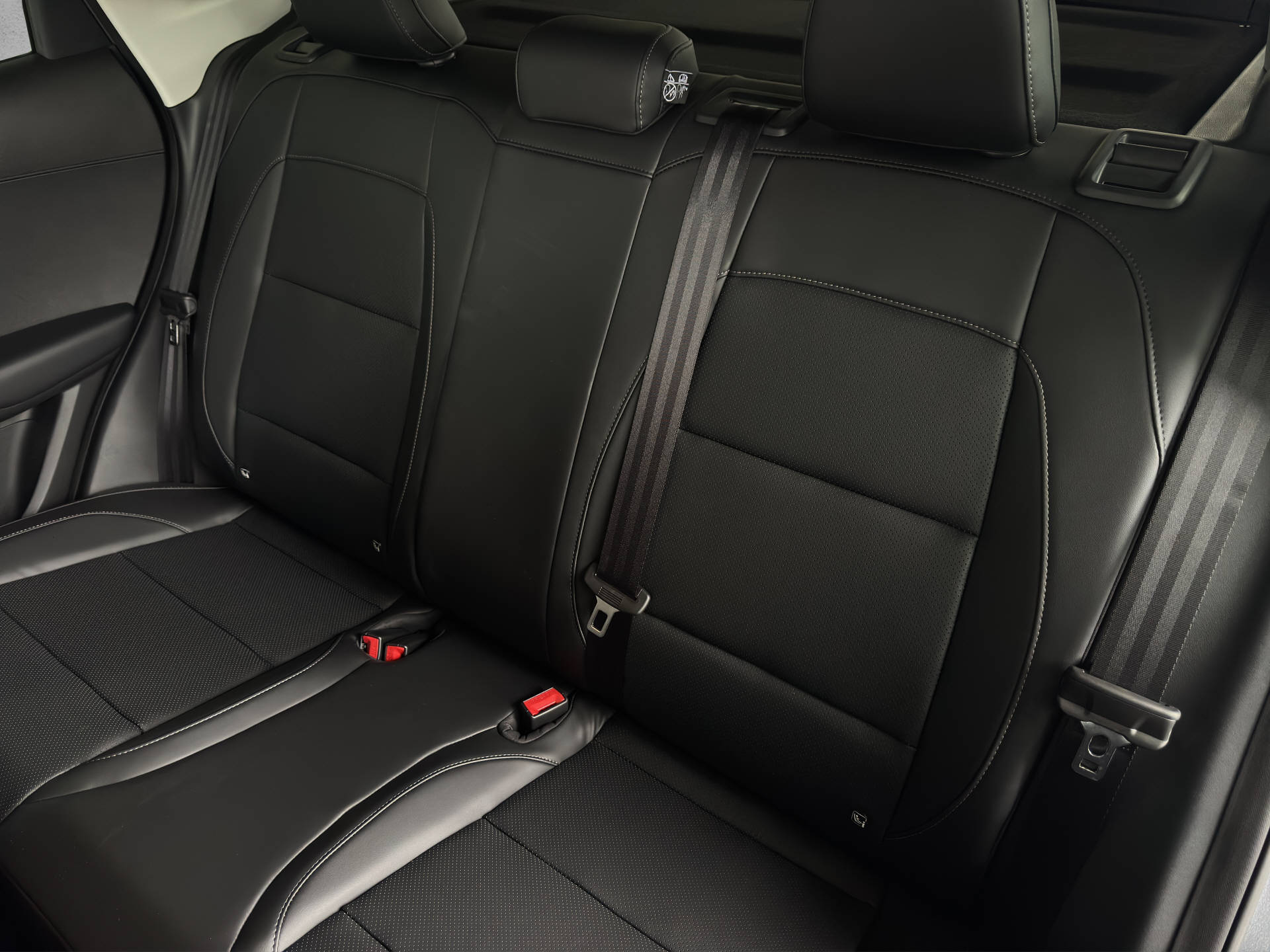 MG ZS 1.5 Hybrid+ Luxury-image-9