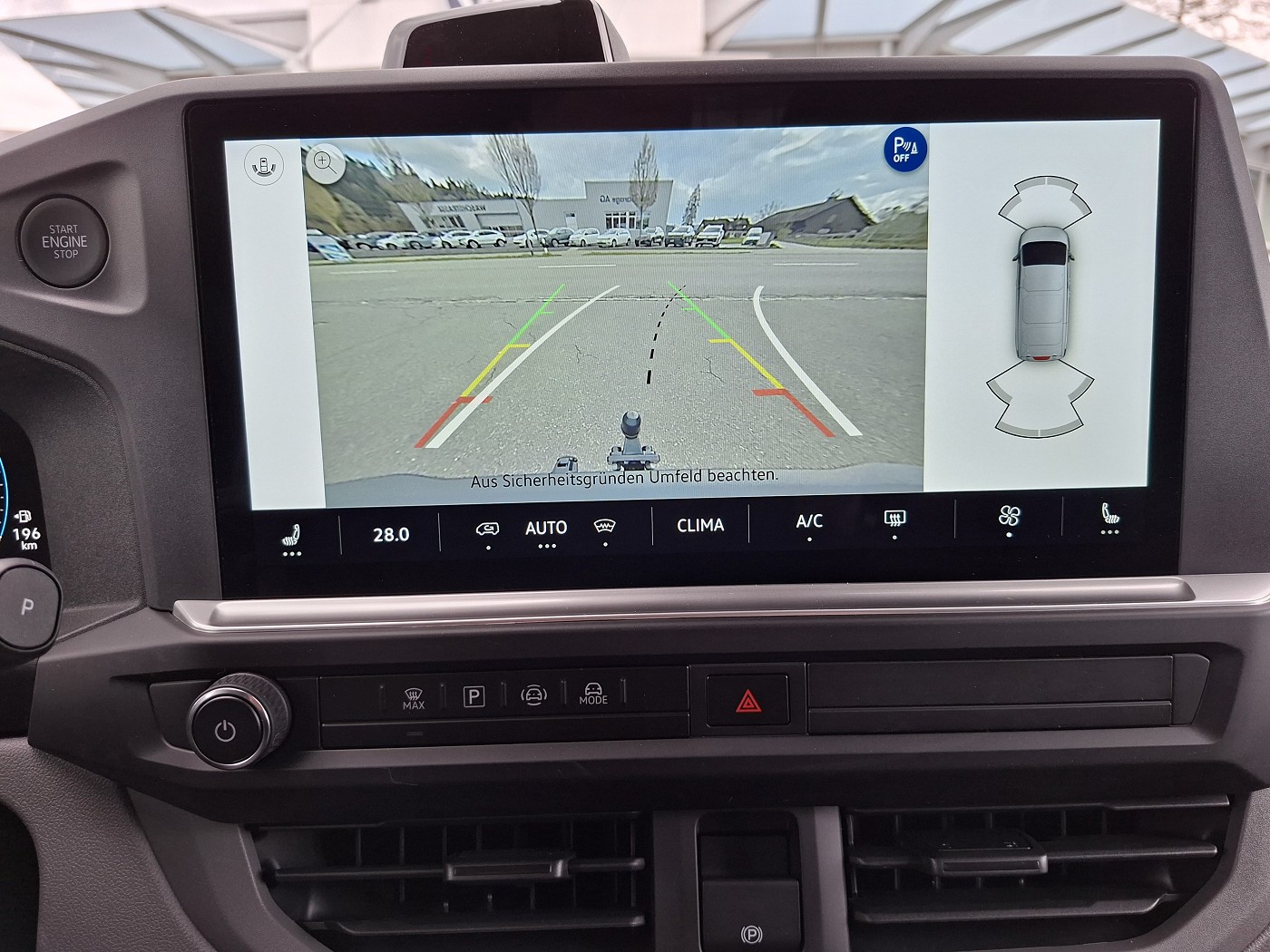 VW Transporter 2.0 TDI Automat-image-11