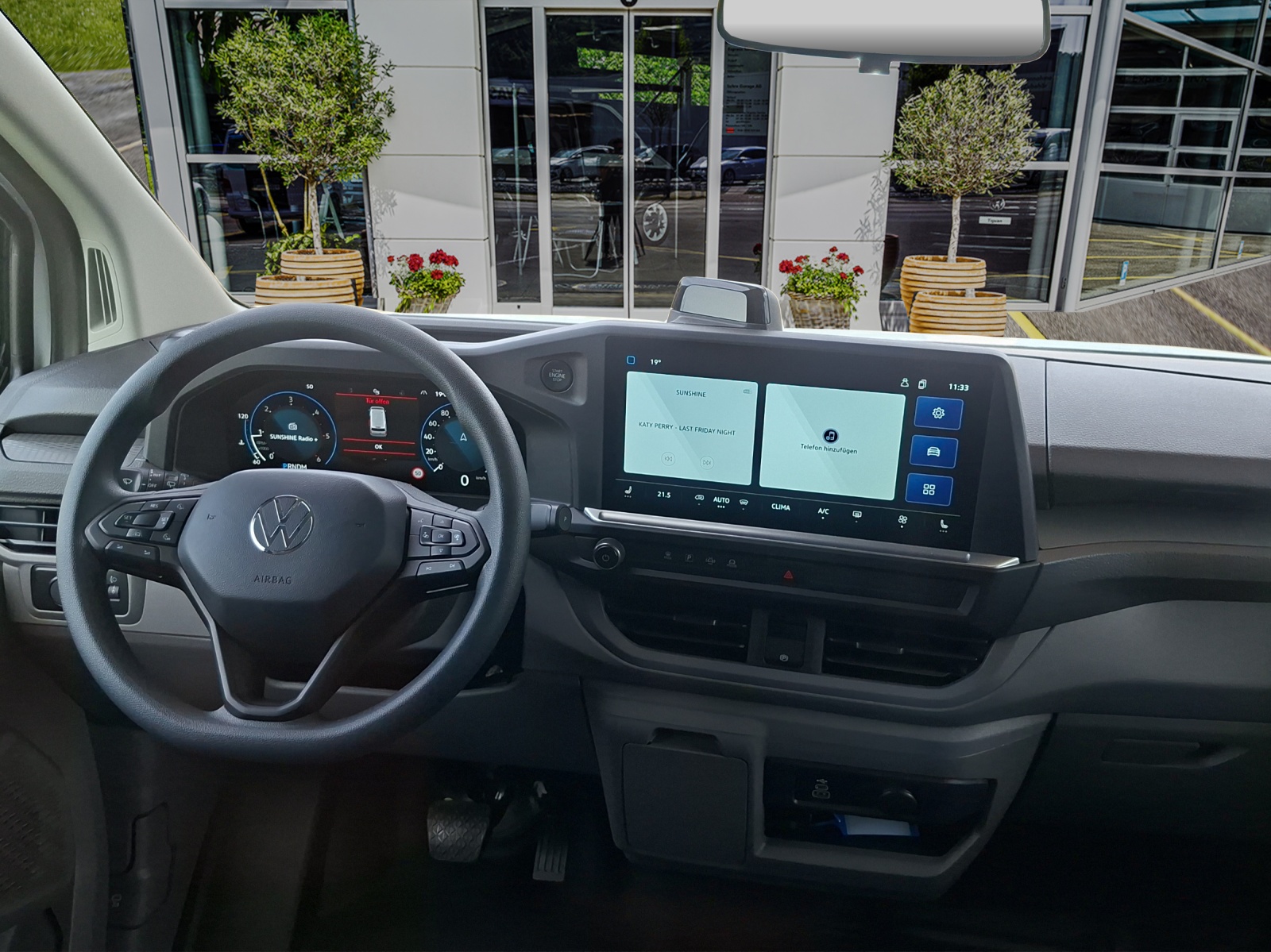 VW Transporter 2.0 TDI Automat-image-12