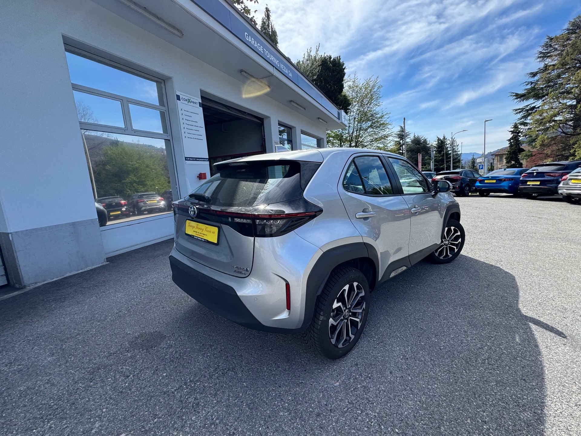 TOYOTA Yaris Cross 1.5 Trend e-CVT AWDi-image-4