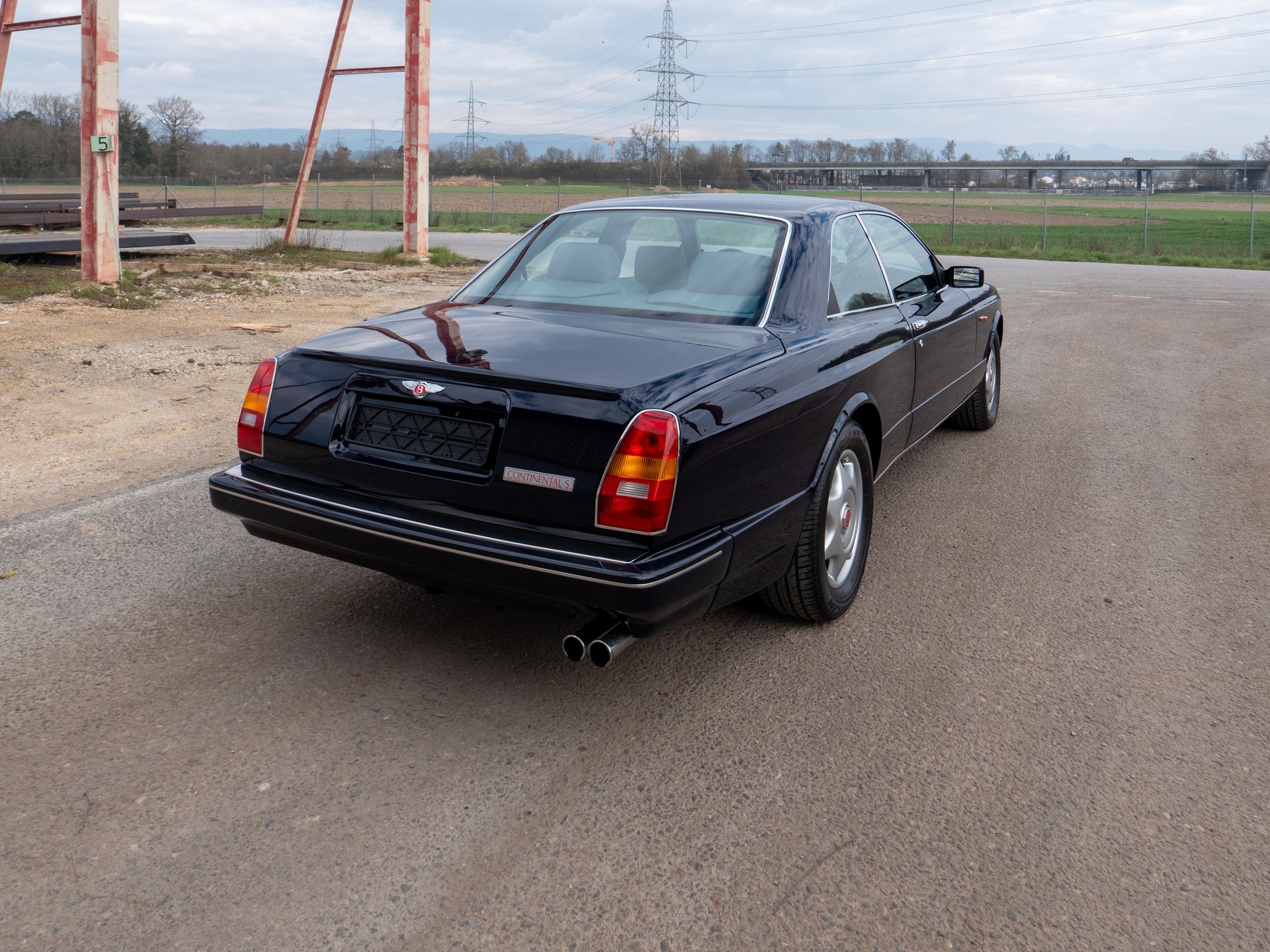 BENTLEY Continental S Coupé-image-4